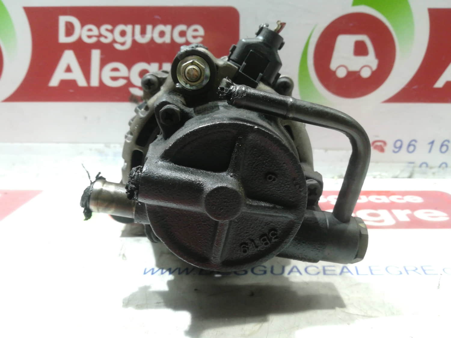 KIA Carens 2 generation (2002-2006) Alternator 3730027011 24798382