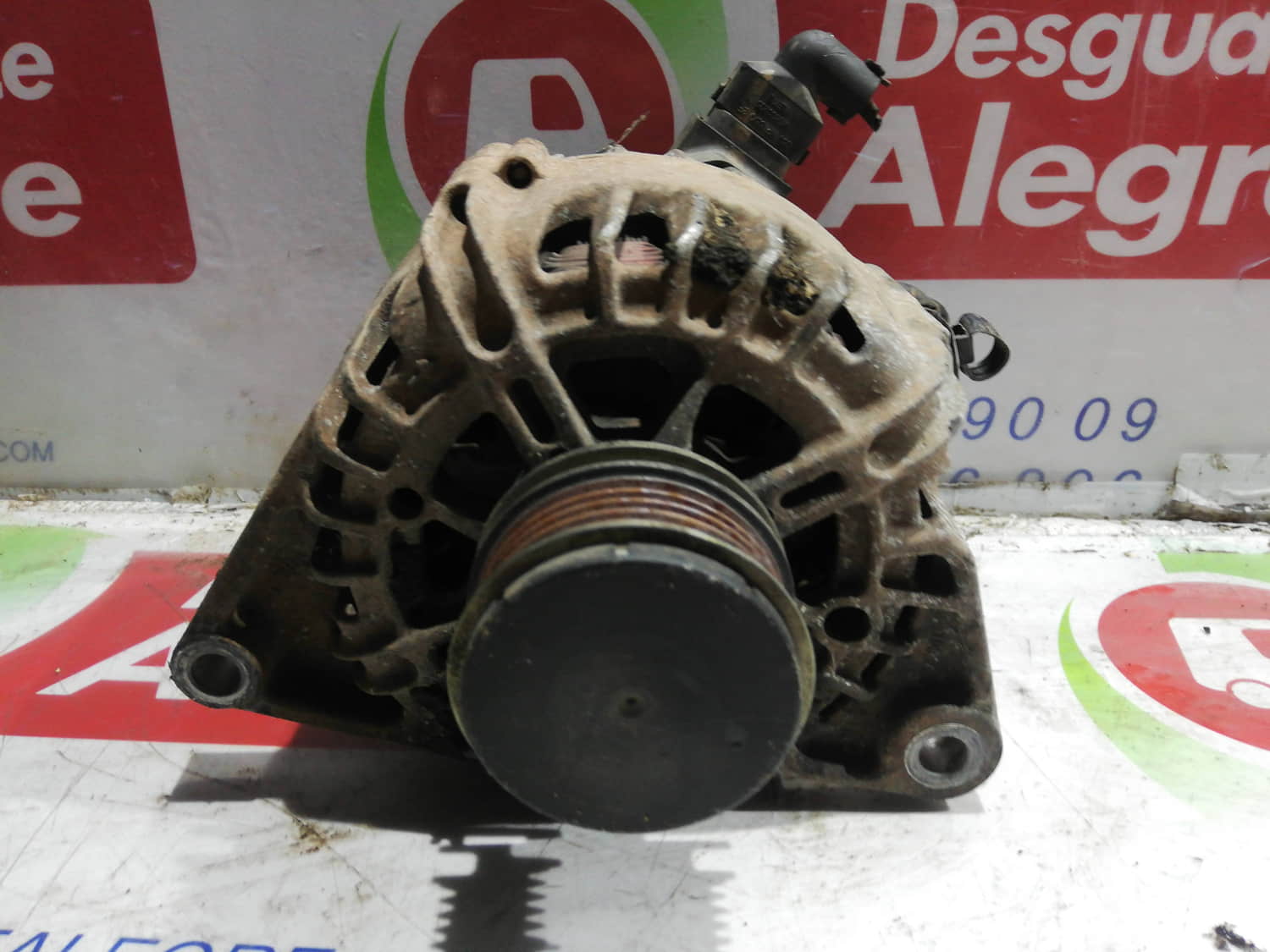 KIA Cee'd 1 generation (2007-2012) Alternator 373002A500 24798283