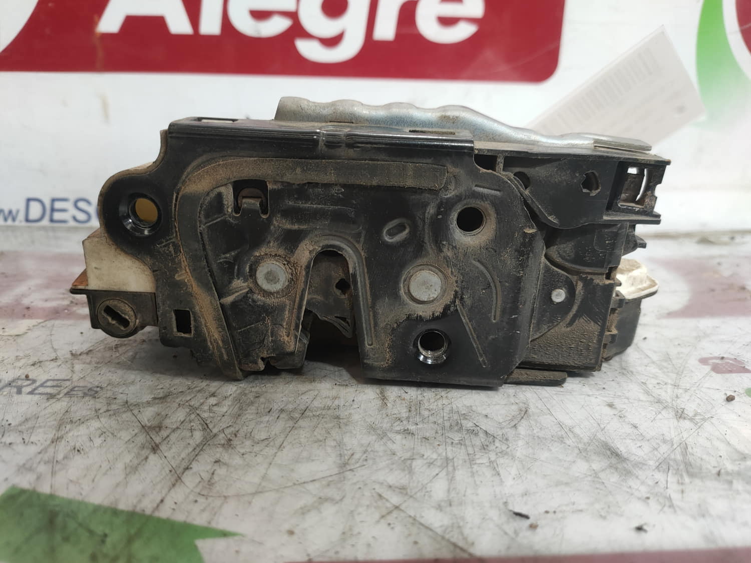 SEAT Ibiza 3 generation (2002-2008) Încuietoare ușă dreapta față 5N1837016A 24806276