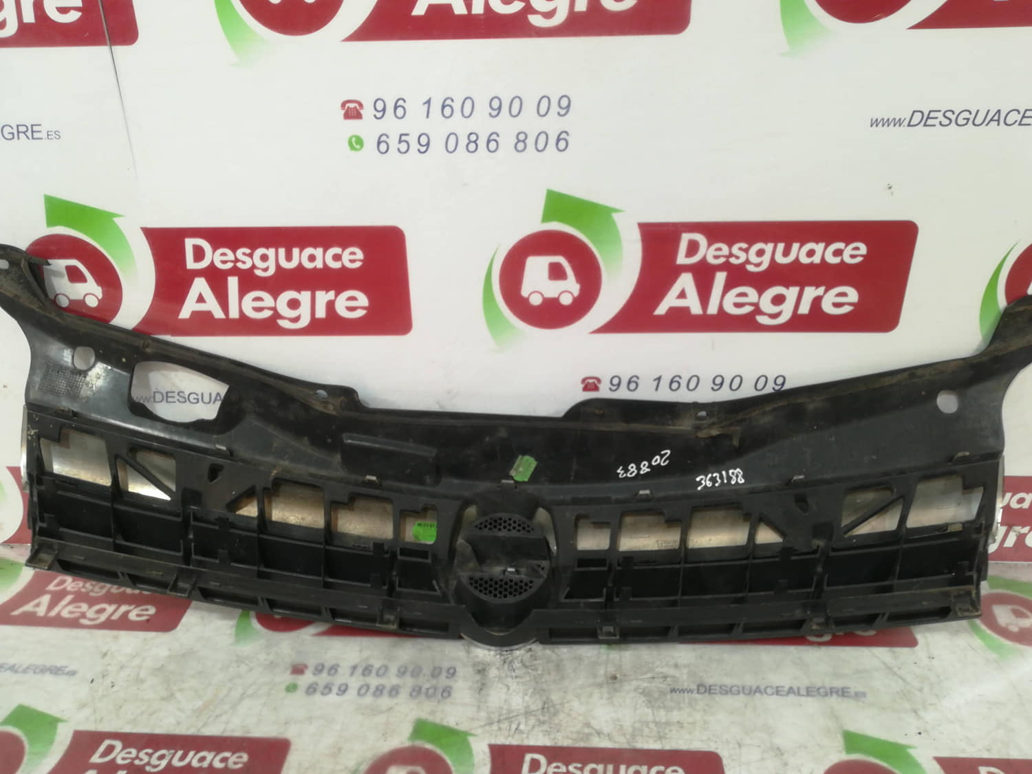 OPEL Astra J (2009-2020) Radiator Grille 13108463 24803269