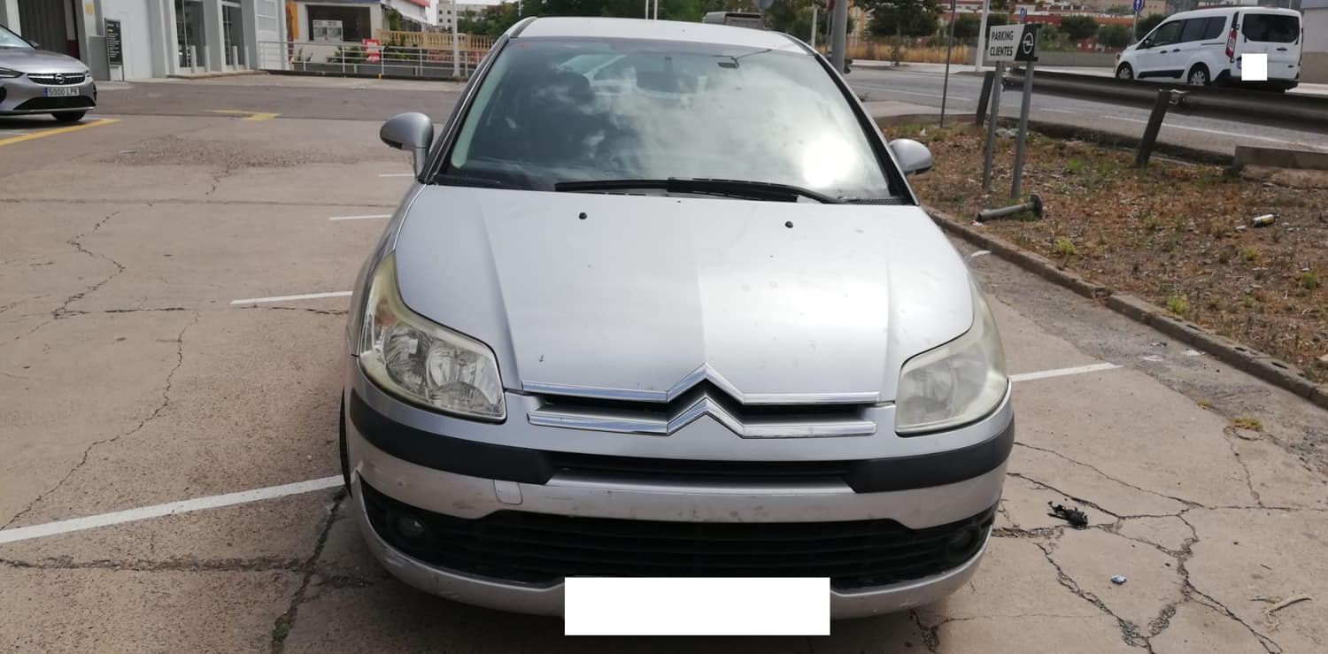 CITROËN C4 1 generation (2004-2011) Televizora apakšējā daļa 24799396