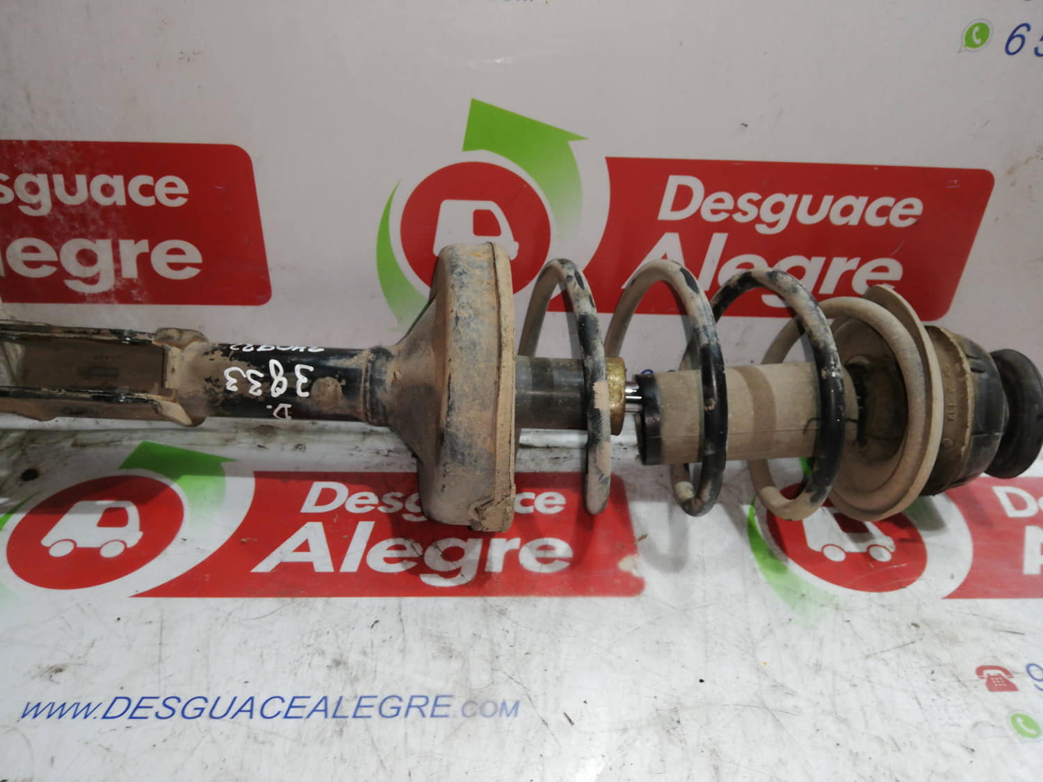 RENAULT Clio 3 generation (2005-2012) Front Right Shock Absorber 7700428438C 24800949