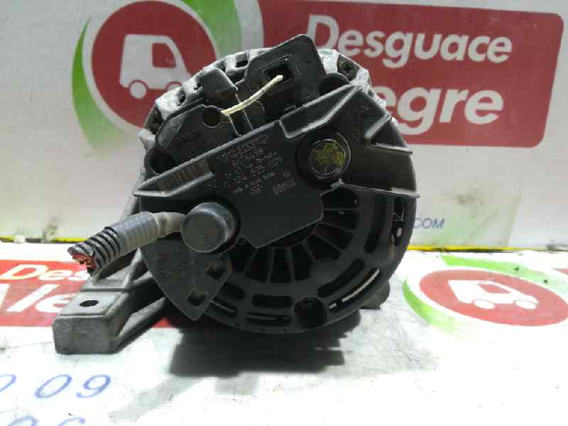 VOLVO V40 1 generation (1996-2004) Alternator 8676498 24793003