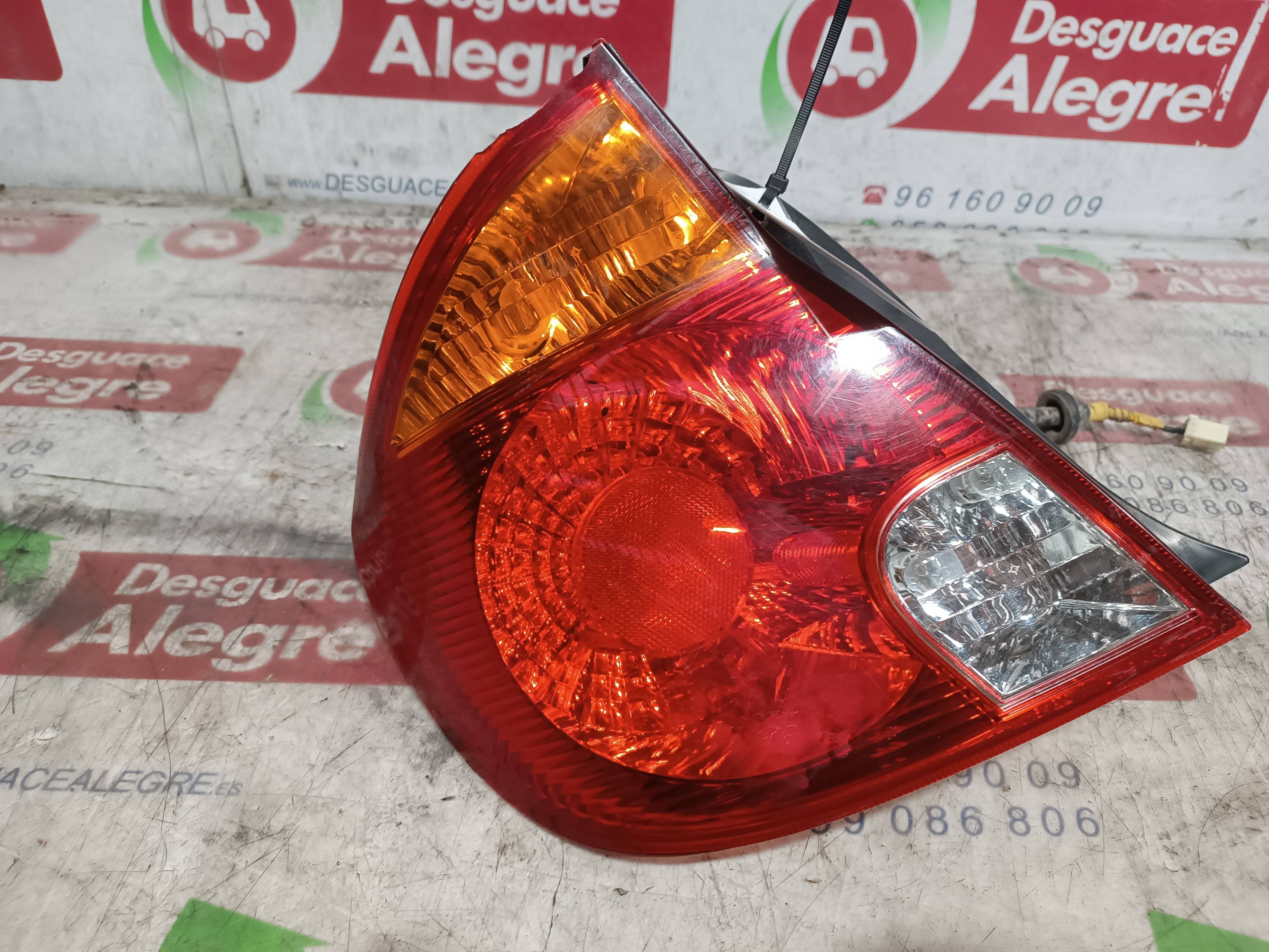 BMW 3 Series E46 (1997-2006) Rear Right Taillight Lamp 230022R 24812624