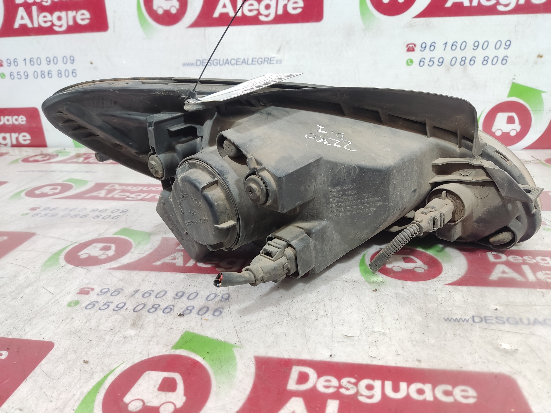 HYUNDAI Getz 1 generation (2002-2011) Vasen etuvalo 921011C500 24859590