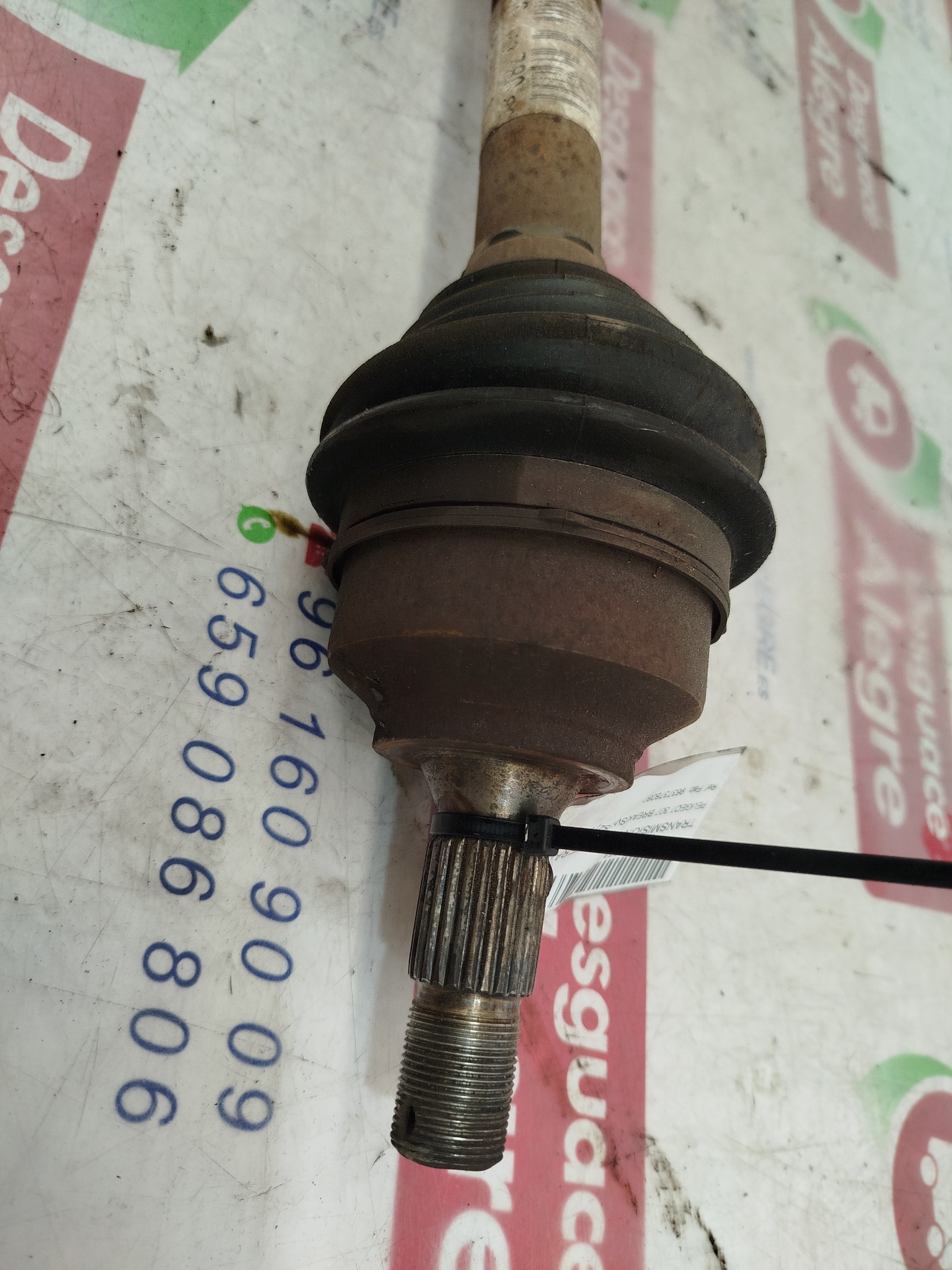 PEUGEOT 307 1 generation (2001-2008) Front Left Driveshaft 9637378080 24860131