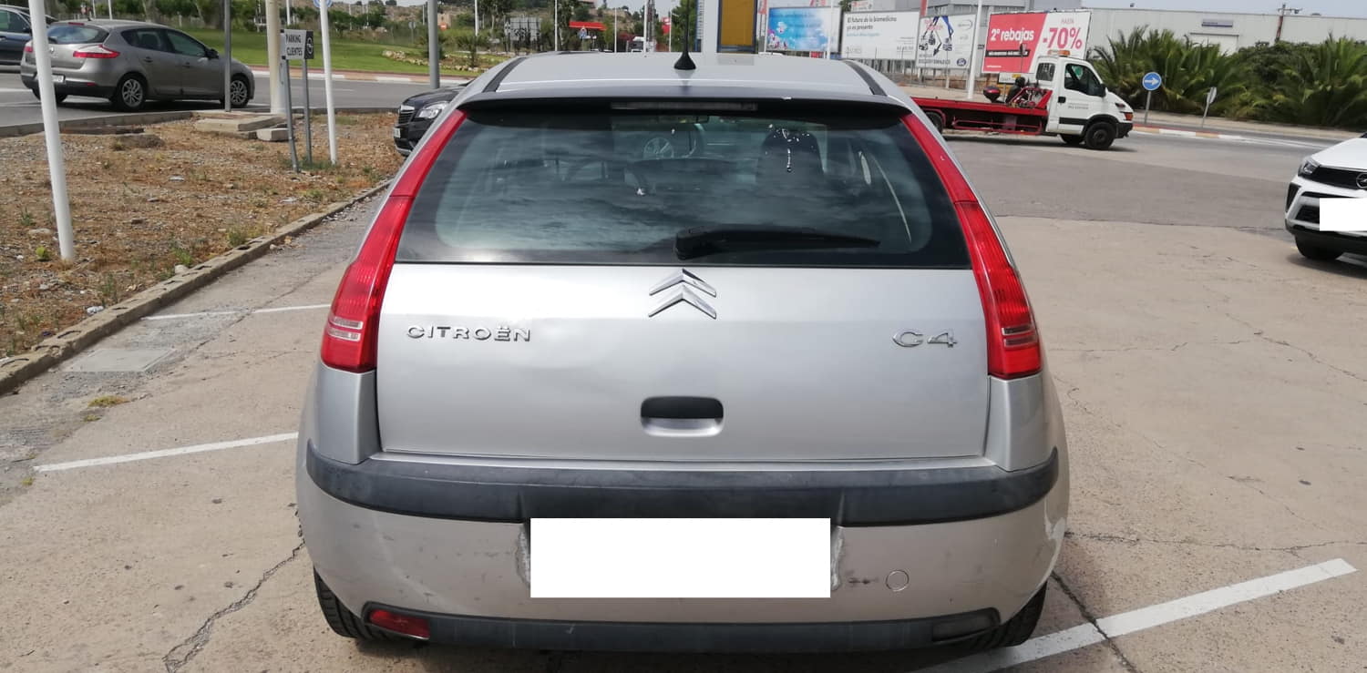 CITROËN C4 1 generation (2004-2011) Televizora apakšējā daļa 24799396