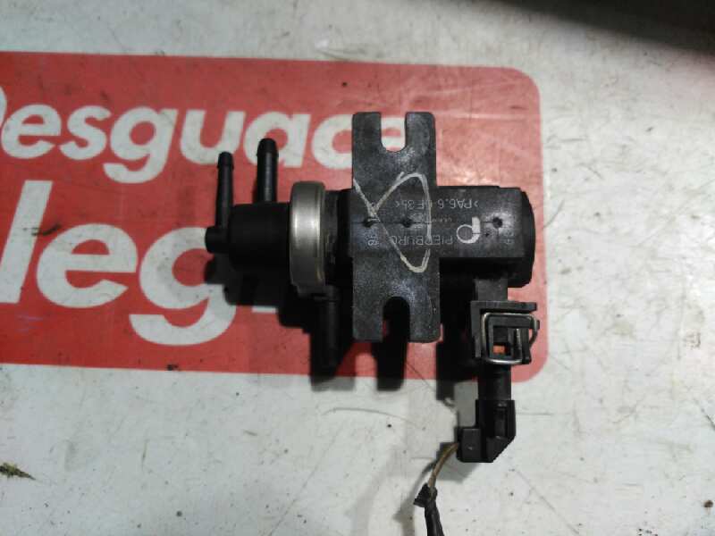 AUDI A4 B5/8D (1994-2001) Solenoid Valve 1H0906627 24791020