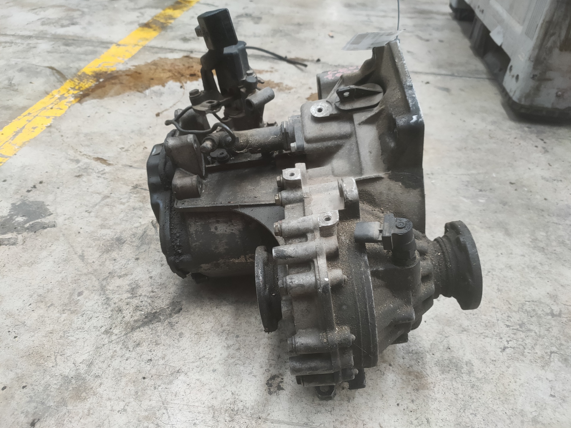 VOLKSWAGEN Bora 1 generation (1998-2005) Gearbox EGS 22792488