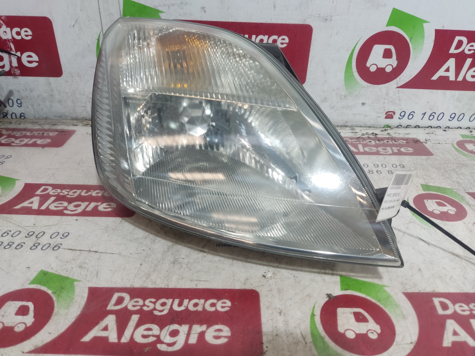 FORD Fiesta 5 generation (2001-2010) Front Right Headlight 2S6X13K046A 24855411
