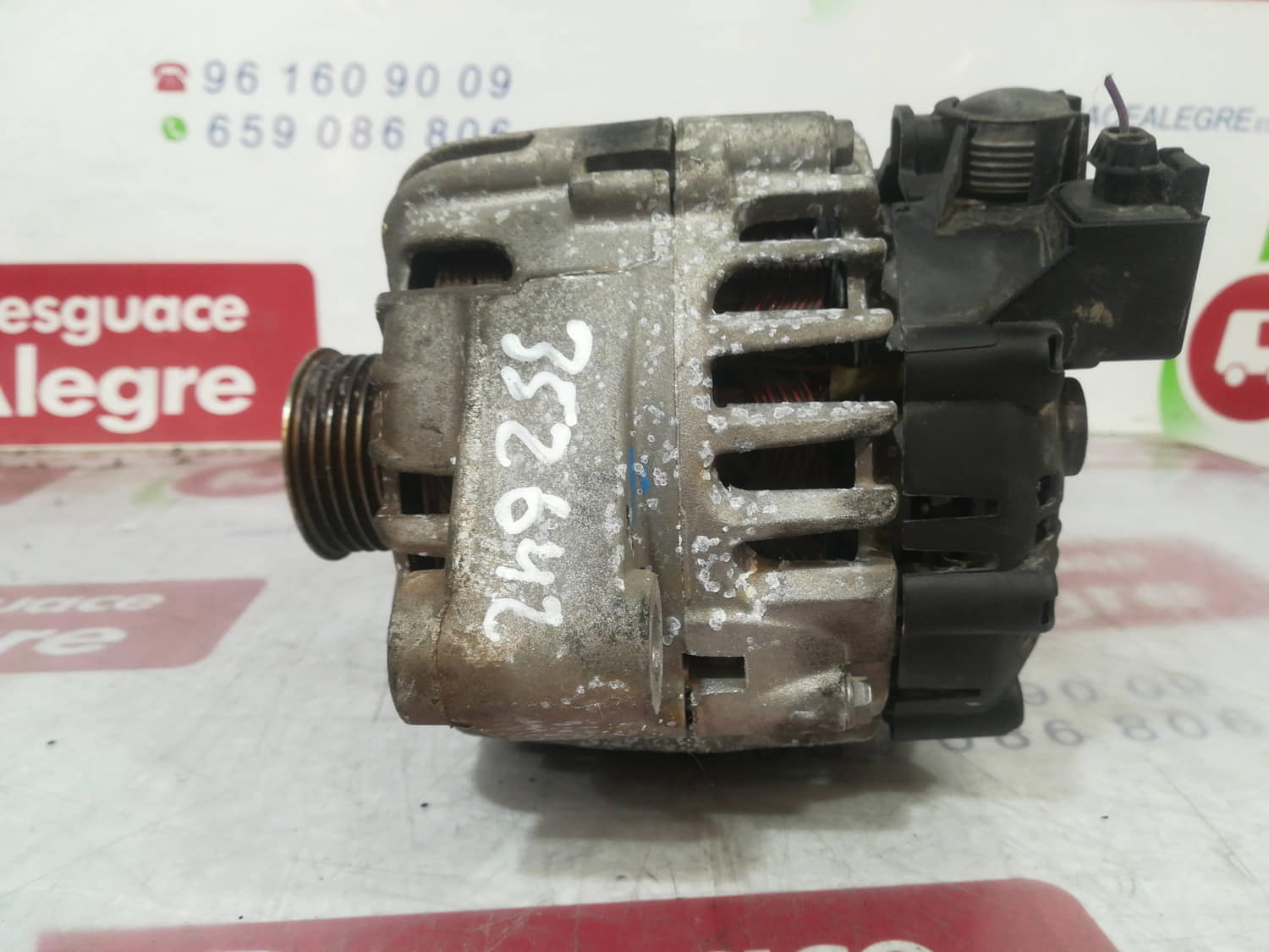 FORD Fiesta 5 generation (2001-2010) Alternator AV6N10300HA 24802586