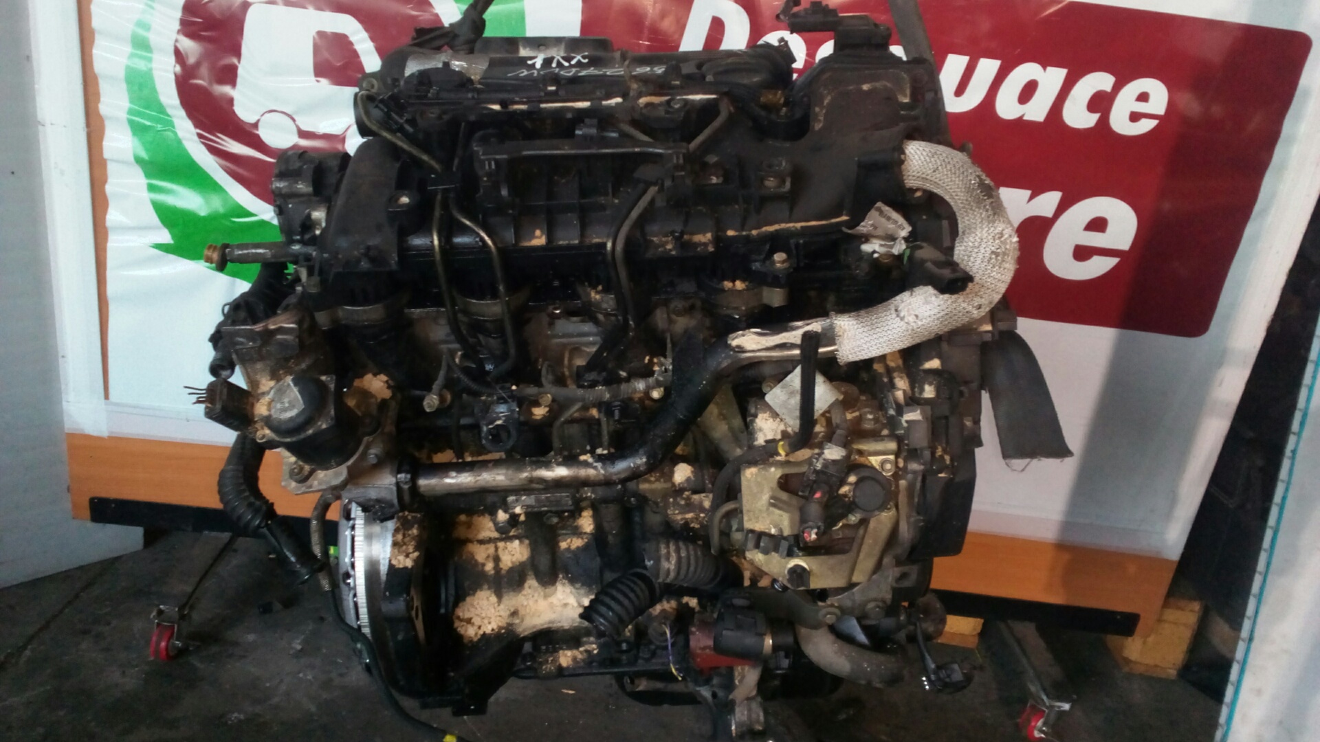 PEUGEOT 307 1 generation (2001-2008) Motor 9HY 24798041