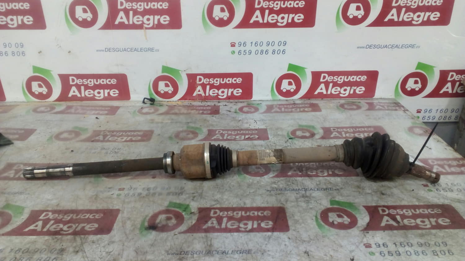 CITROËN C4 2 generation (2010-2024) Priekinis dešinys pusašis 9684135880 24803953