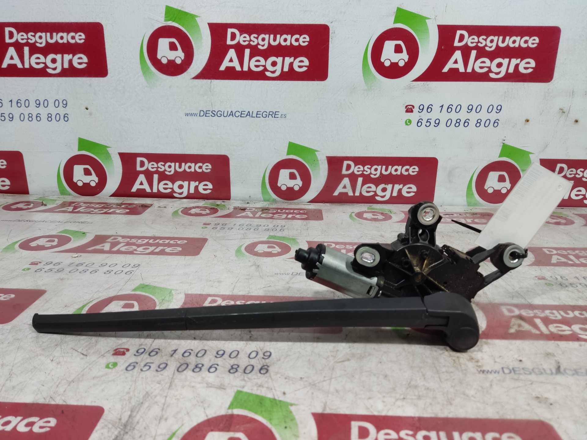 AUDI A4 B7/8E (2004-2008) Tailgate  Window Wiper Motor 8E9955711E 24858638