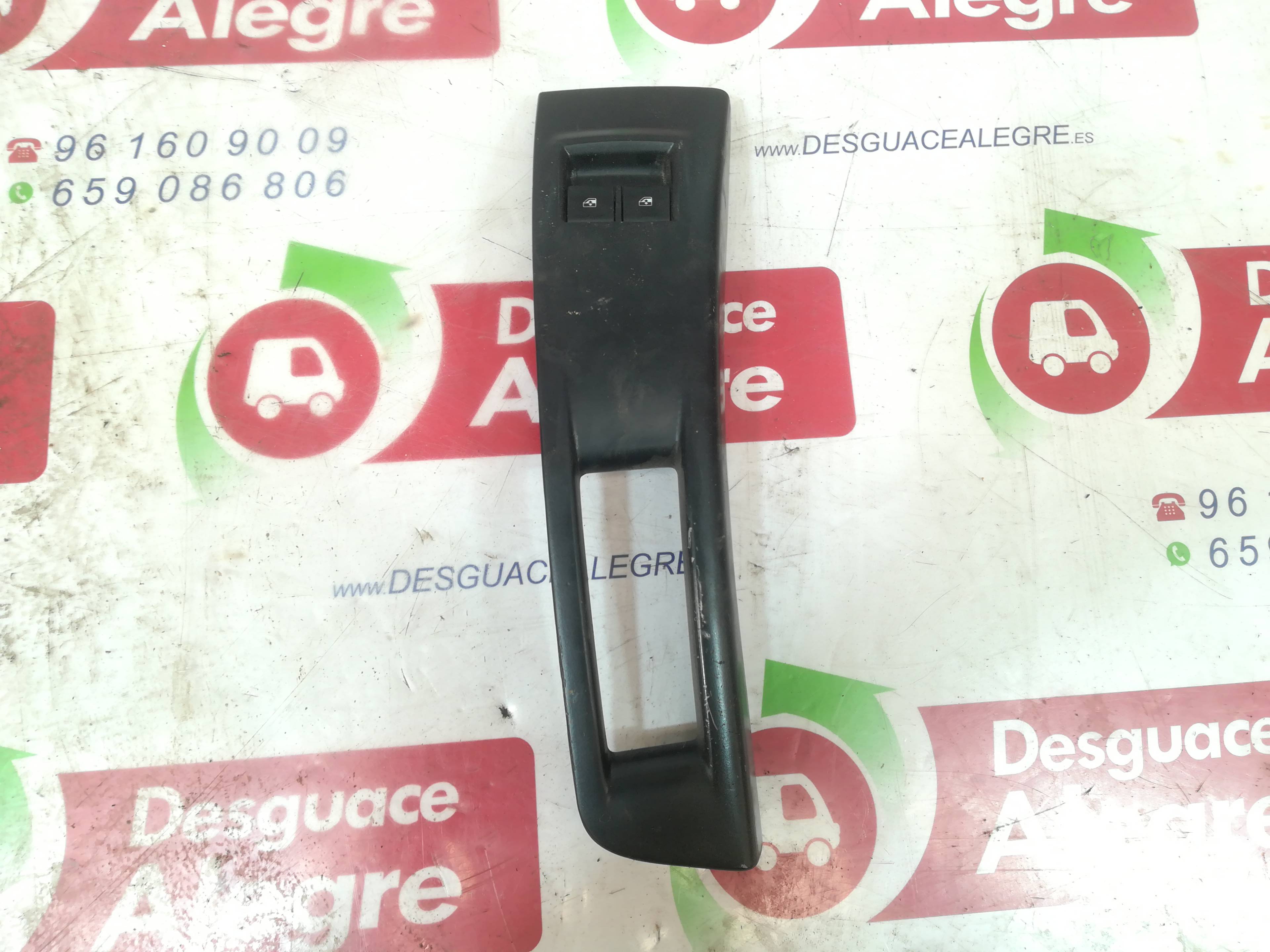 OPEL Meriva 2 generation (2010-2020) Front Left Door Window Switch 13305978 24808631