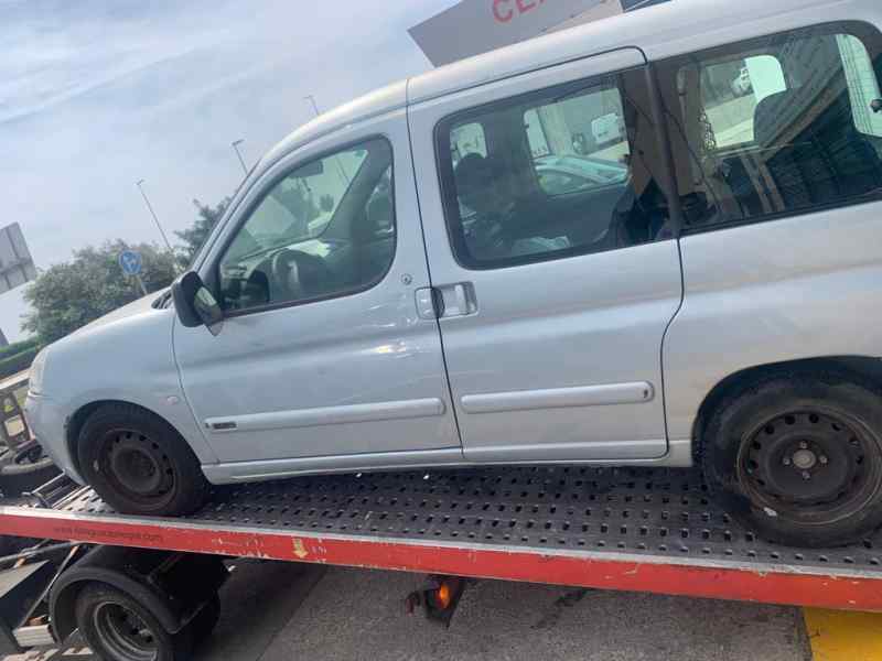 CITROËN Berlingo 1 generation (1996-2012) Vasen etusumuvalo 9638225680 24794199