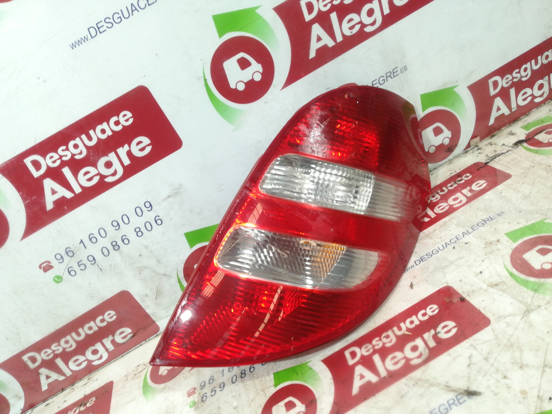 MERCEDES-BENZ A-Class W169 (2004-2012) Rear Right Taillight Lamp 24811607