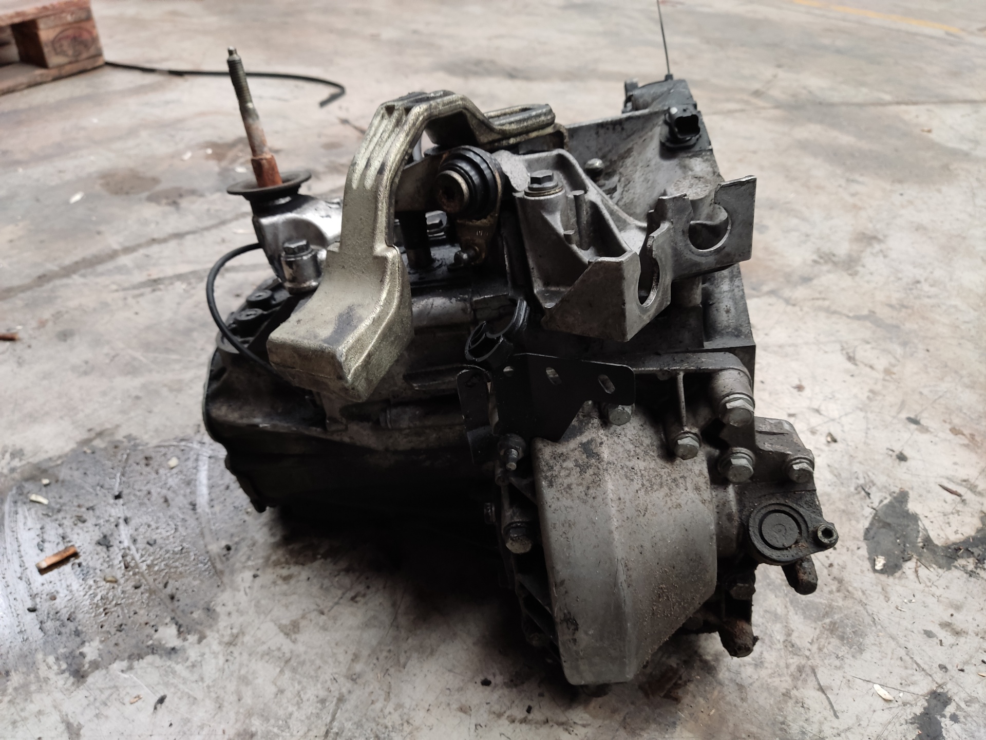 PEUGEOT 807 1 generation (2002-2012) Gearbox 20MB19 22792581