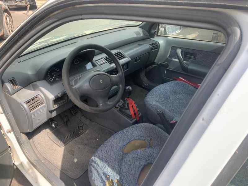RENAULT Clio 1 generation (1990-1998) Зеркало передней левой двери 24794618