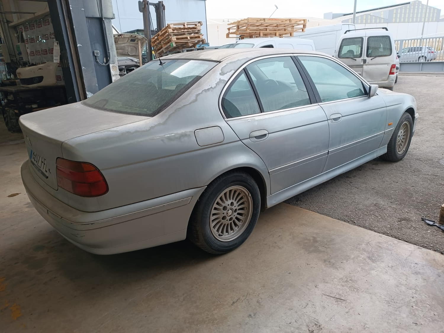 BMW 5 Series E39 (1995-2004) Диффузор 6600100000 24805608