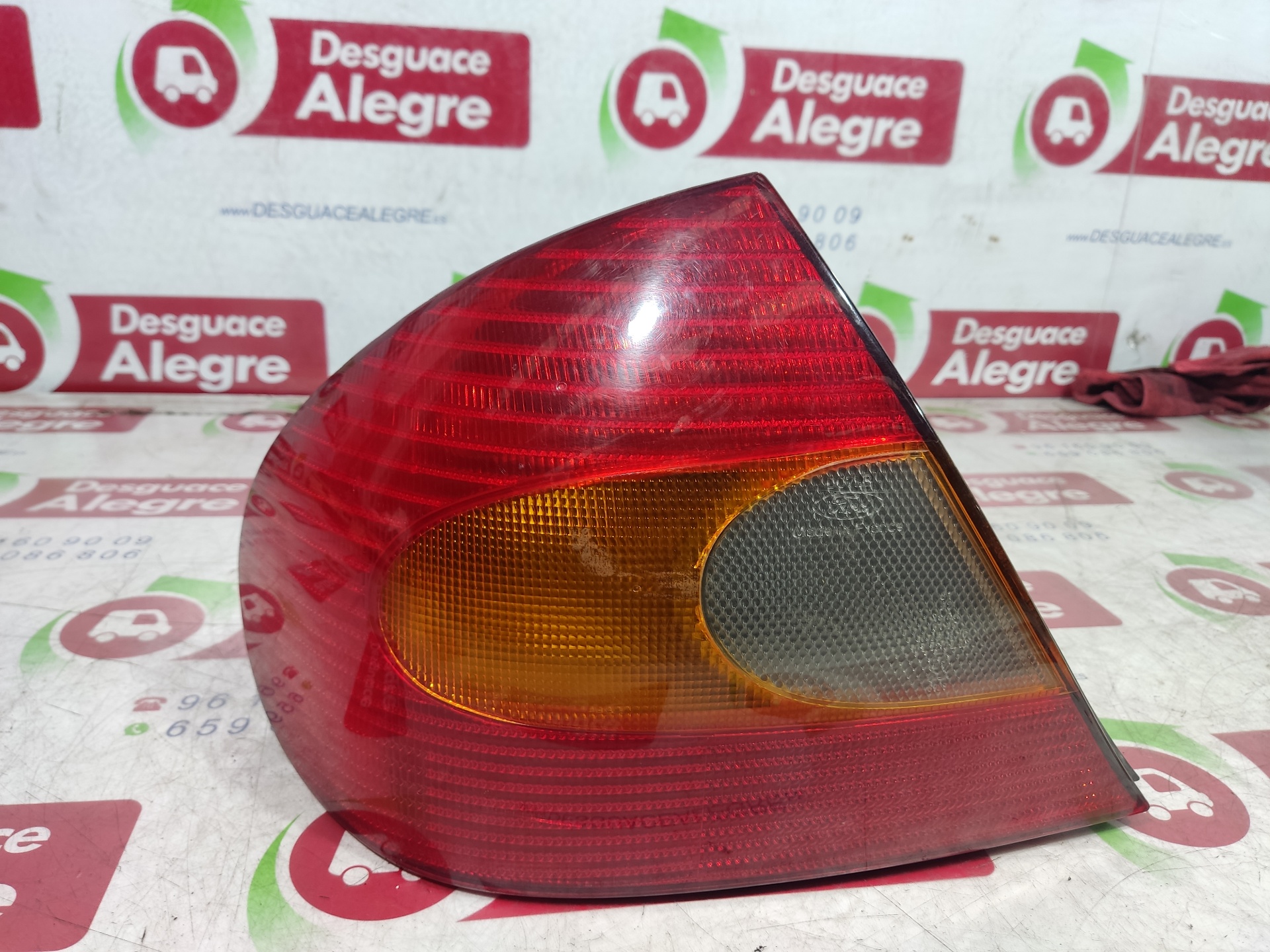 FORD Mondeo 2 generation (1996-2000) Rear Left Taillight 24859209