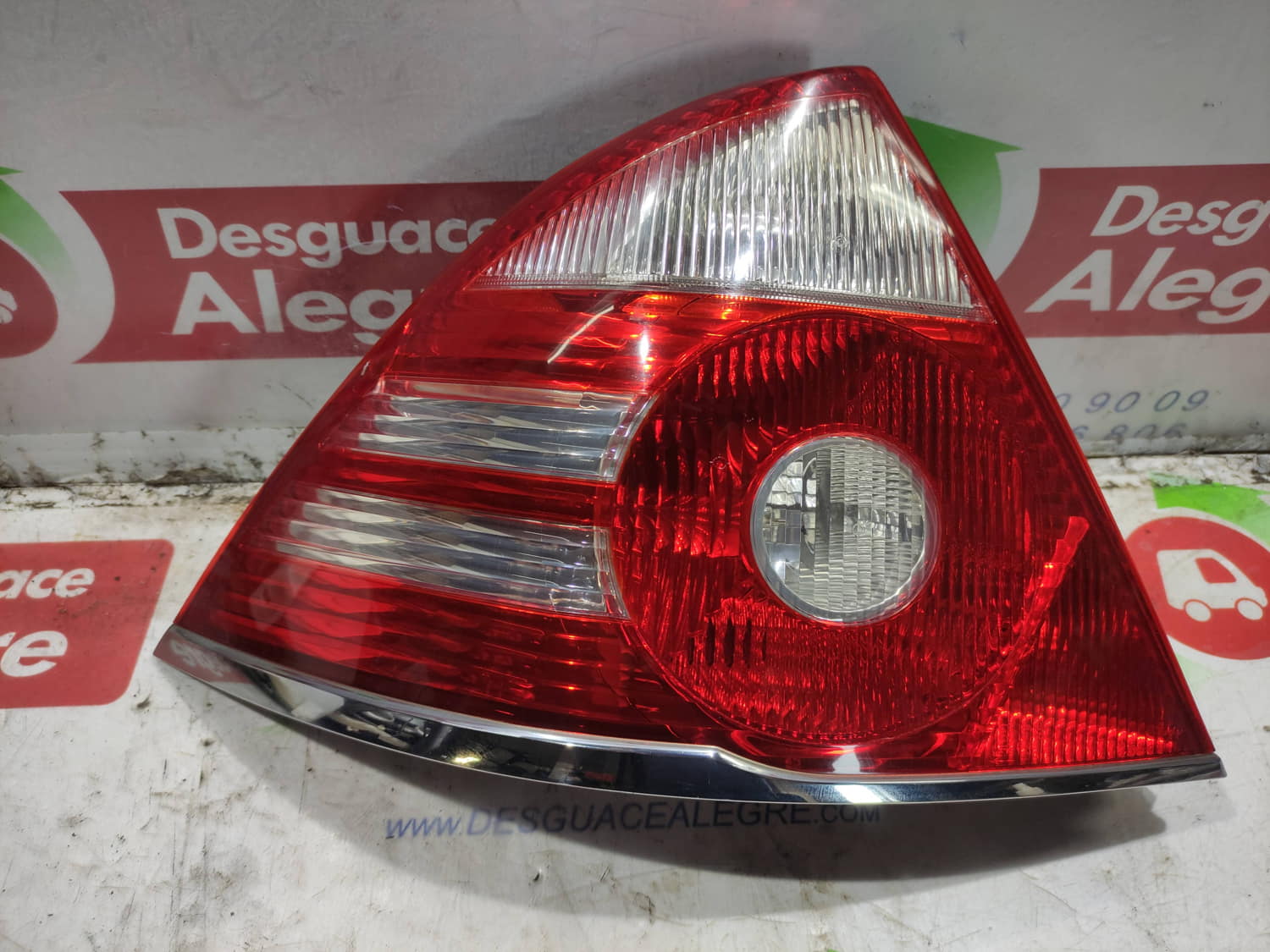 FORD Mondeo 3 generation (2000-2007) Rear Left Taillight 1S7113405A 24799886