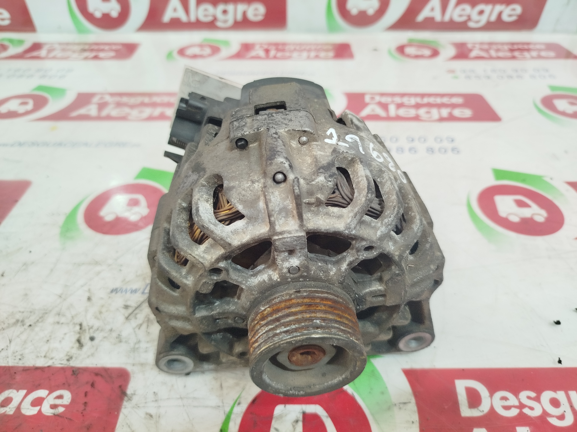 CITROËN C4 1 generation (2004-2011) Alternator 9656956280 25712540