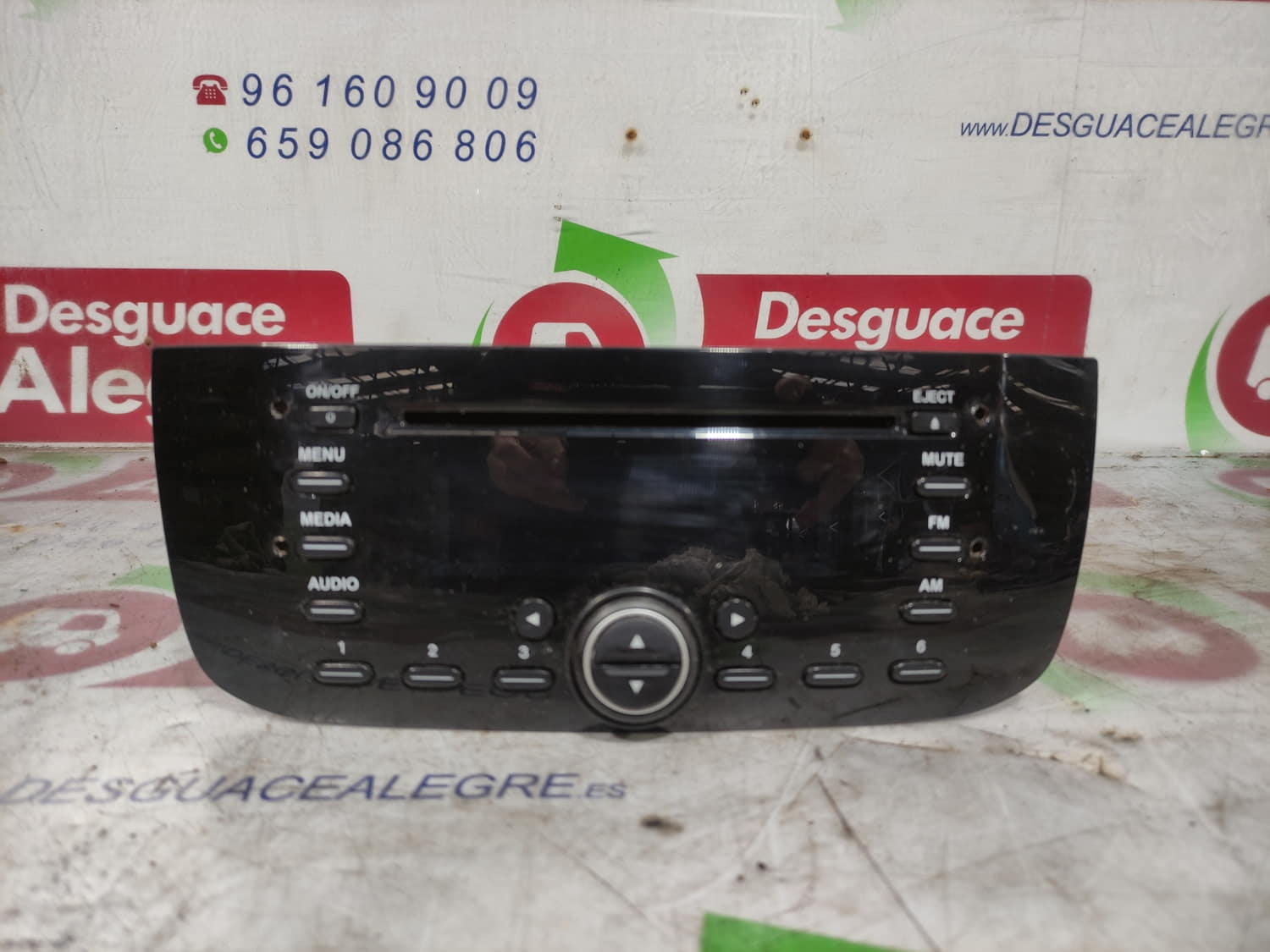 FIAT Punto 3 generation (2005-2020) Zenelejátszó GPS nélkül 7355978780 24805531