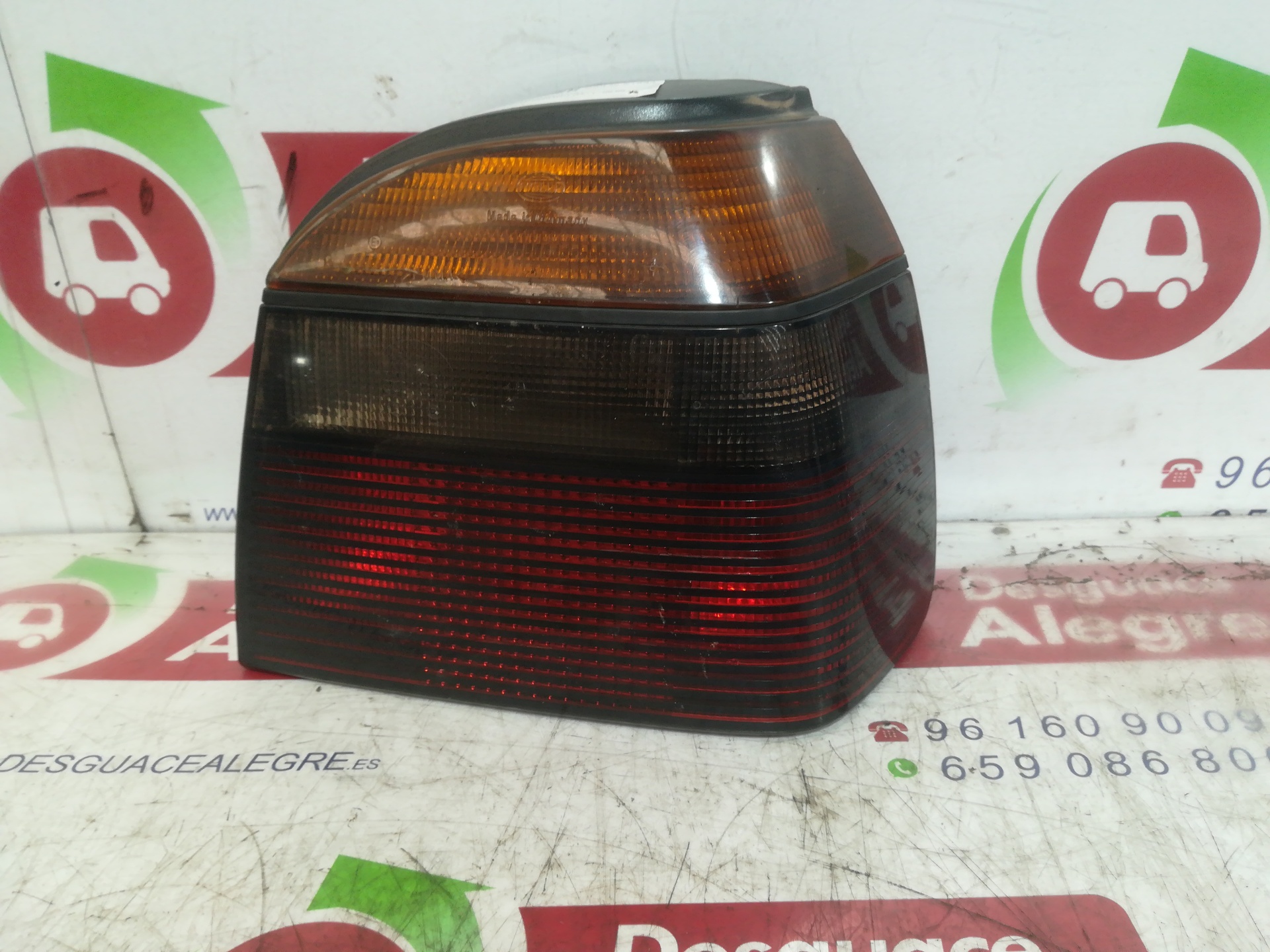 VOLKSWAGEN Golf 3 generation (1991-1998) Rear Right Taillight Lamp 1H6945257 24810276