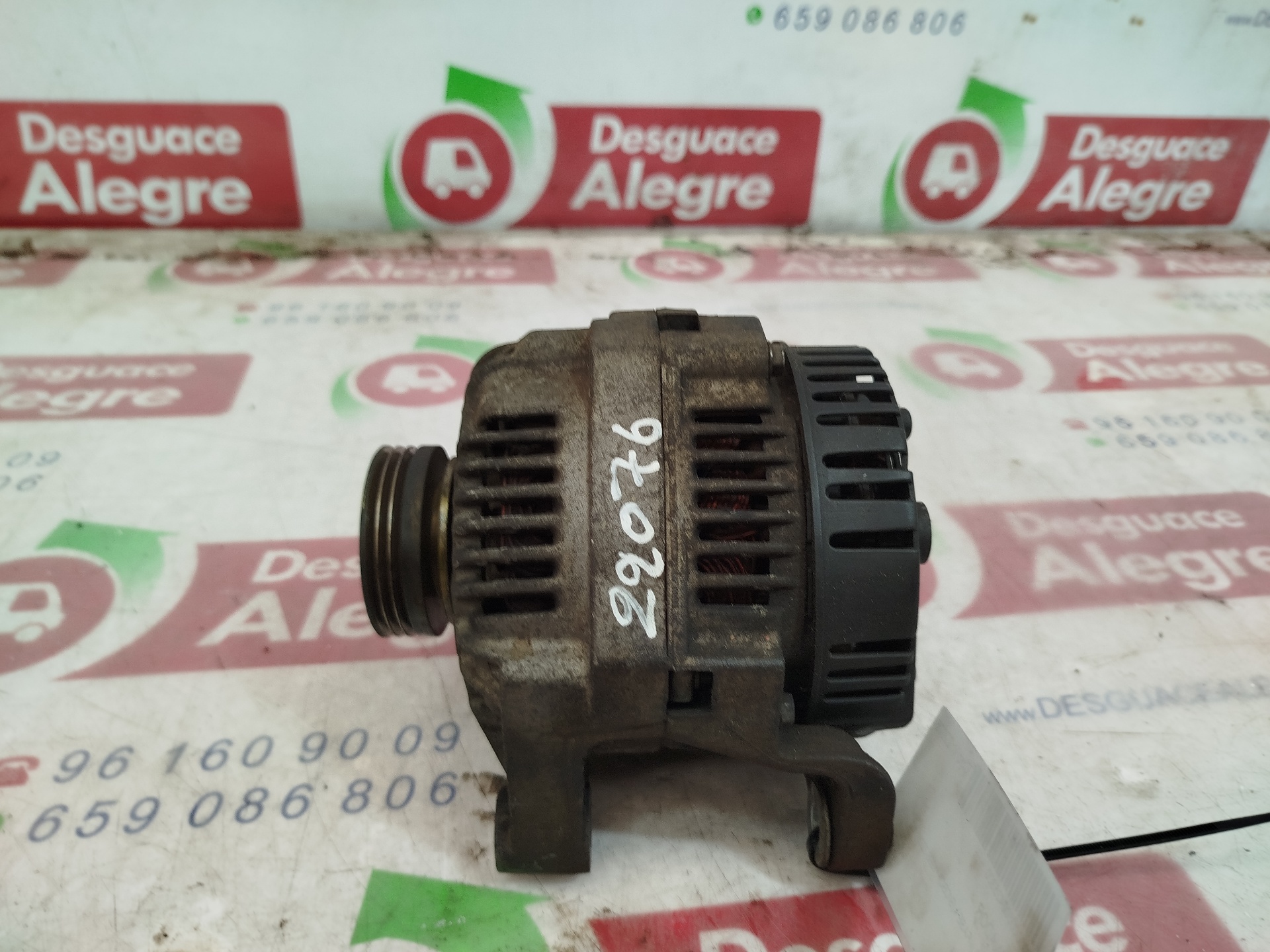 VAUXHALL Clio 3 generation (2005-2012) Alternator 8200060816 24773829