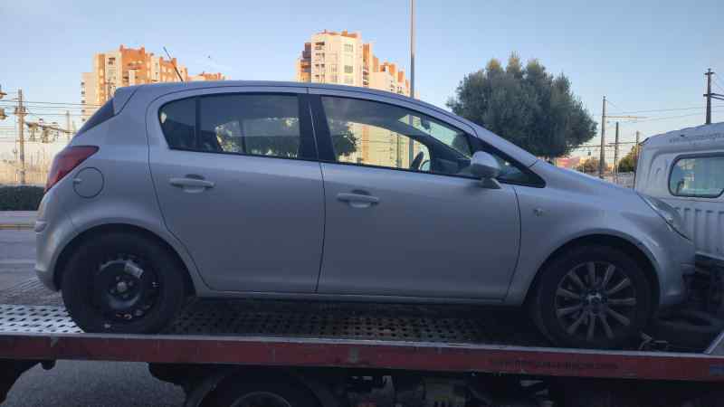 OPEL Corsa D (2006-2020) Starteris TS18E33 24798106