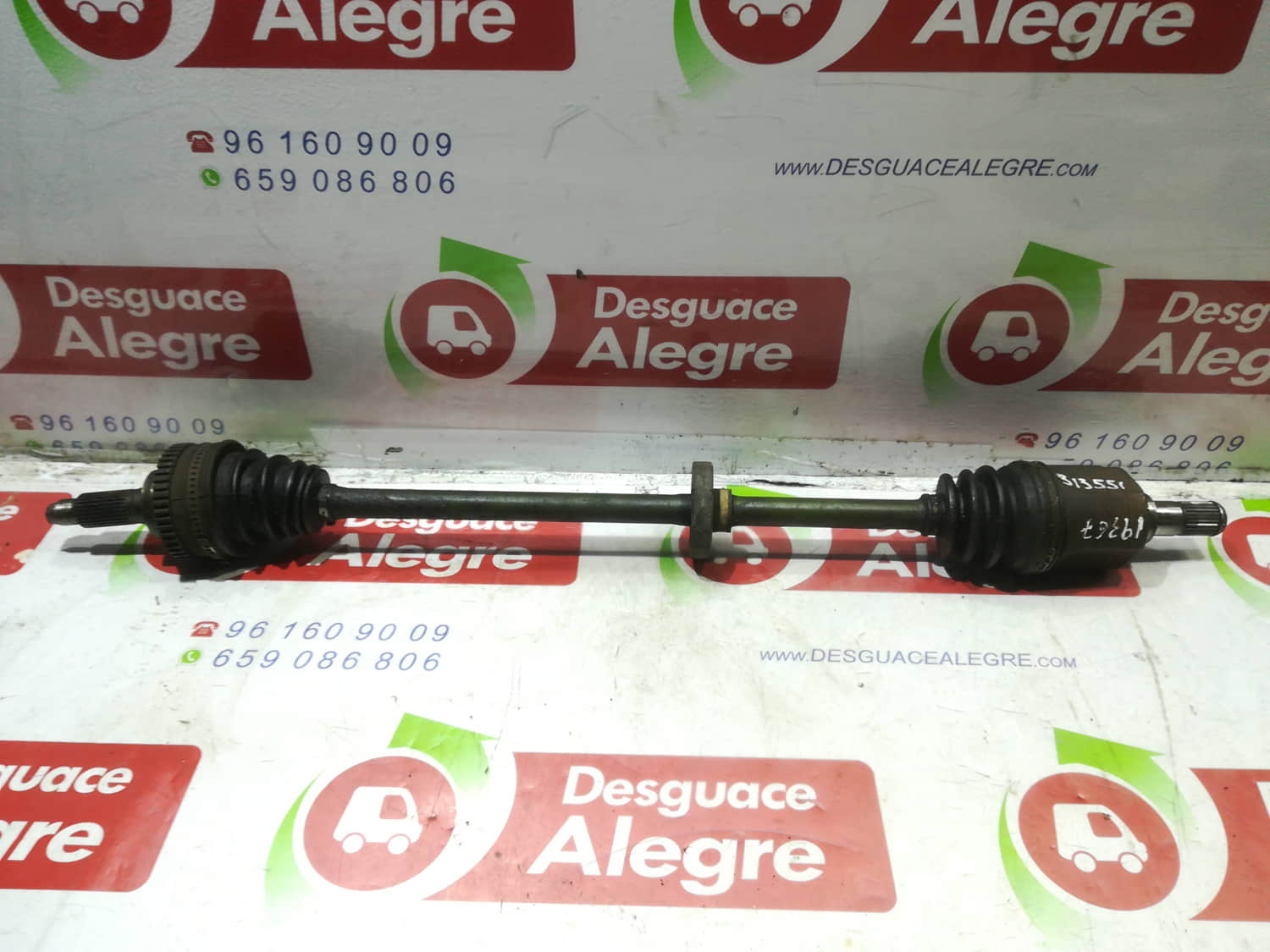 KIA Carens 2 generation (2002-2006) Front Right Driveshaft 24797970