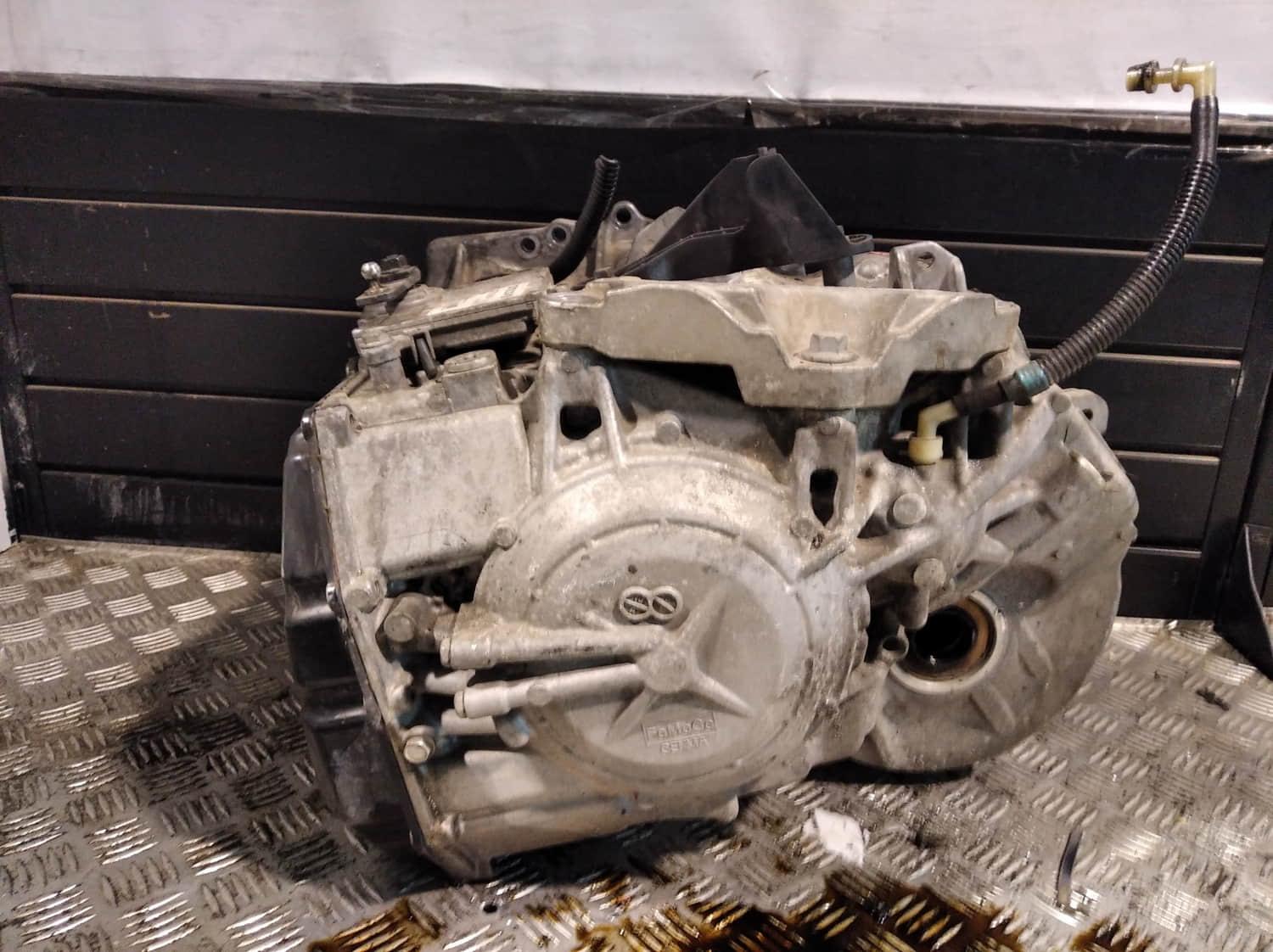 VOLVO S80 2 generation (2006-2020) Gearbox TF80SC 24798470