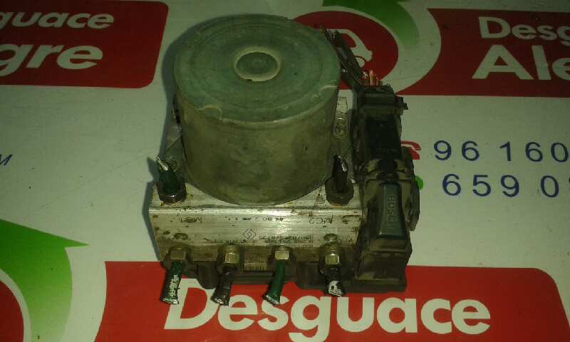 RENAULT Megane 2 generation (2002-2012) ABS Pump 8200038695 24789740