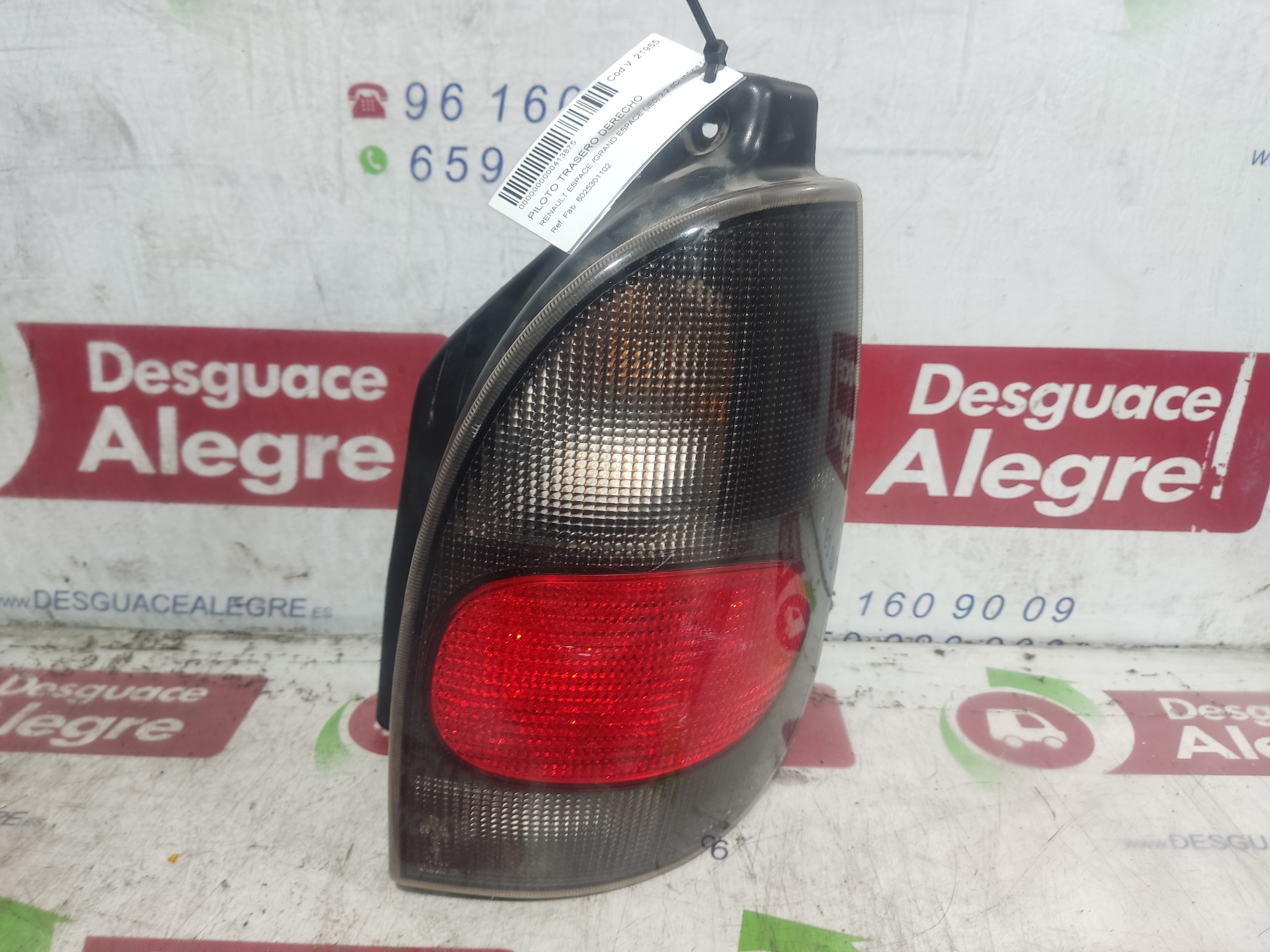 RENAULT Espace 3 generation (1996-2002) Rear Right Taillight Lamp 6025301102 24812478