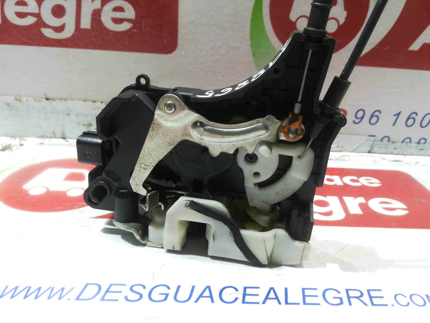 PEUGEOT 4007 1 generation (2007-2012) Serrure de porte avant droite 24794946