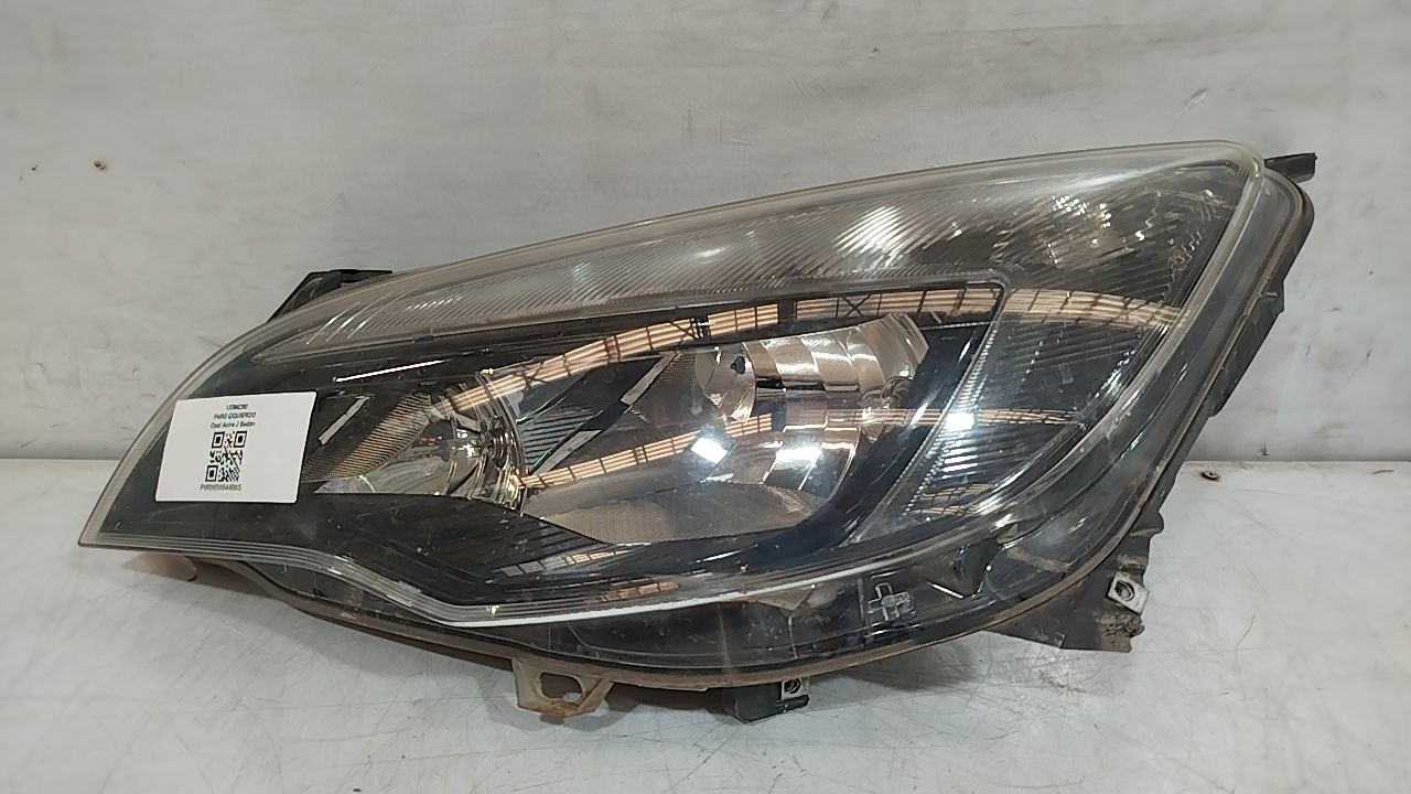 Faro izquierdo 13365290 de Opel Astra j sedán 2012-2015 110 CV
