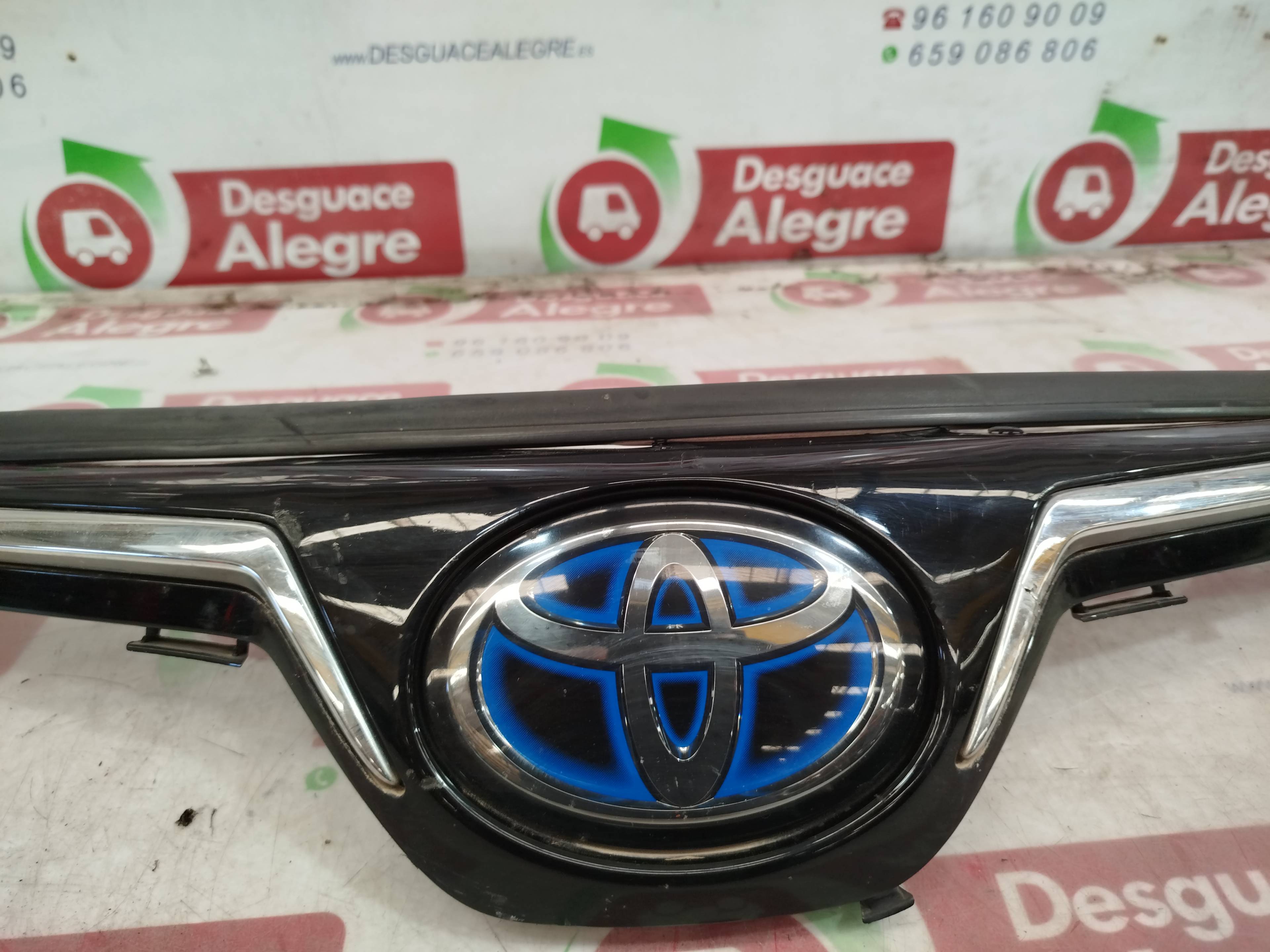 TOYOTA Corolla 12 generation E210 (2019-2024) Calandre 9097502124 24814099