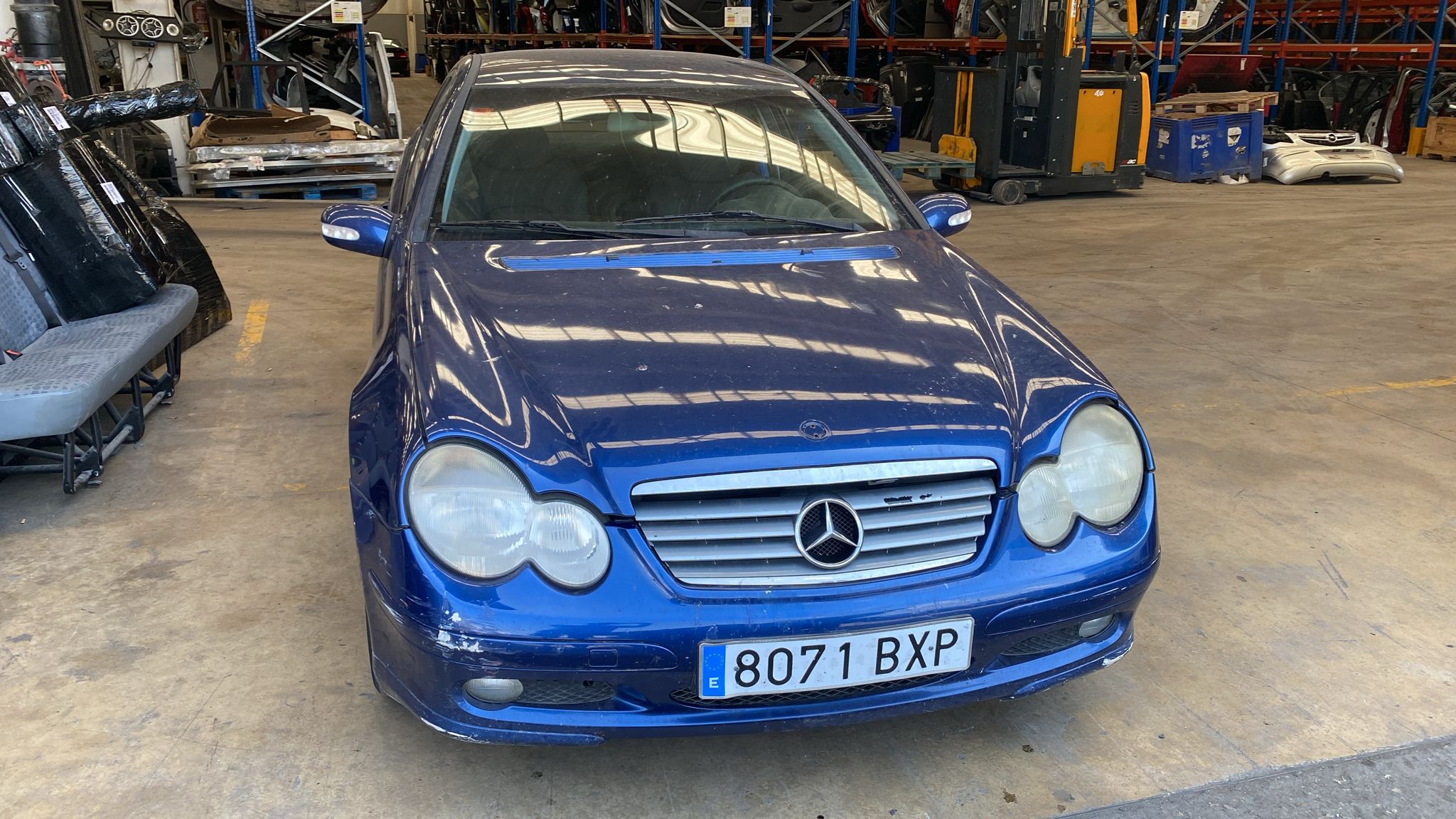 MERCEDES-BENZ C-Class W203/S203/CL203 (2000-2008) Priekinis dešinys žibintas 25618381