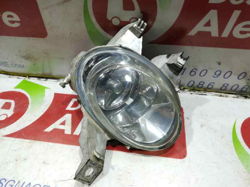 PEUGEOT 206 1 generation (1998-2009) Front Right Fog Light 9628733980 24793082