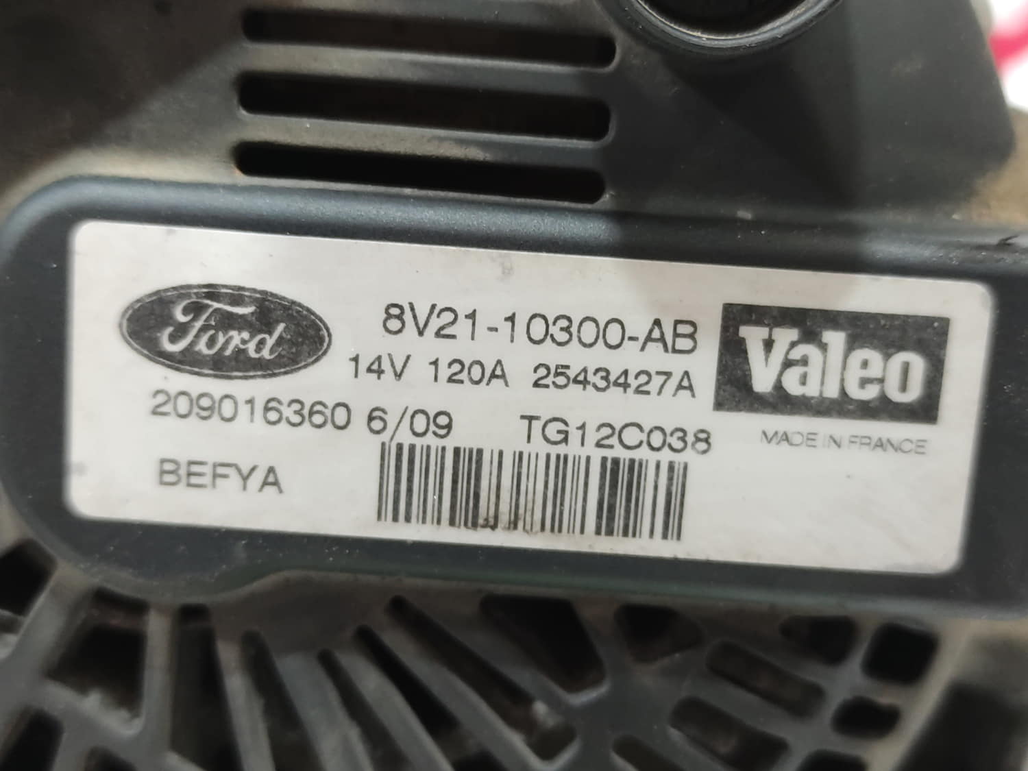 FORD Fiesta 5 generation (2001-2010) Dynamo 8V2110300AB 24801393