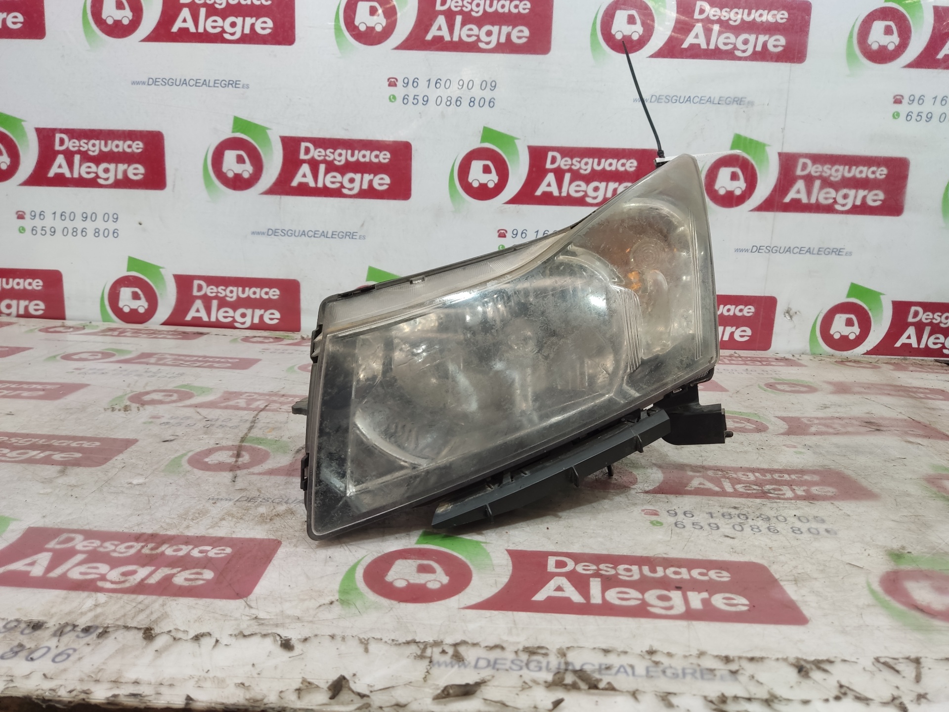 CHEVROLET Cruze 1 generation (2009-2015) Front Left Headlight 24859592