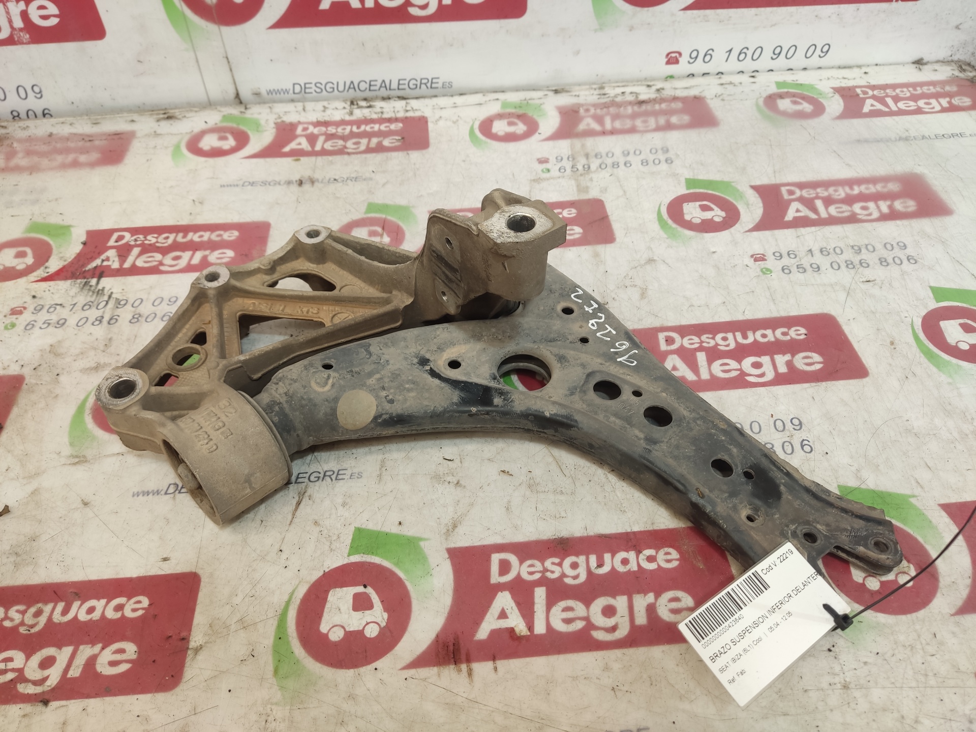 SEAT Ibiza 3 generation (2002-2008) Front Left Arm 24859690