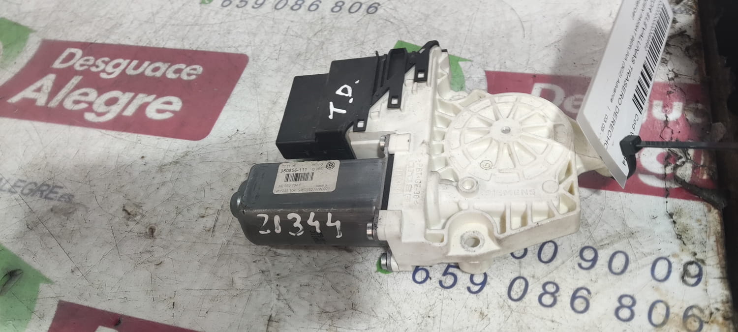 VOLKSWAGEN Passat B6 (2005-2010) Rear Right Door Window Control Motor 1K0959704F 24806824