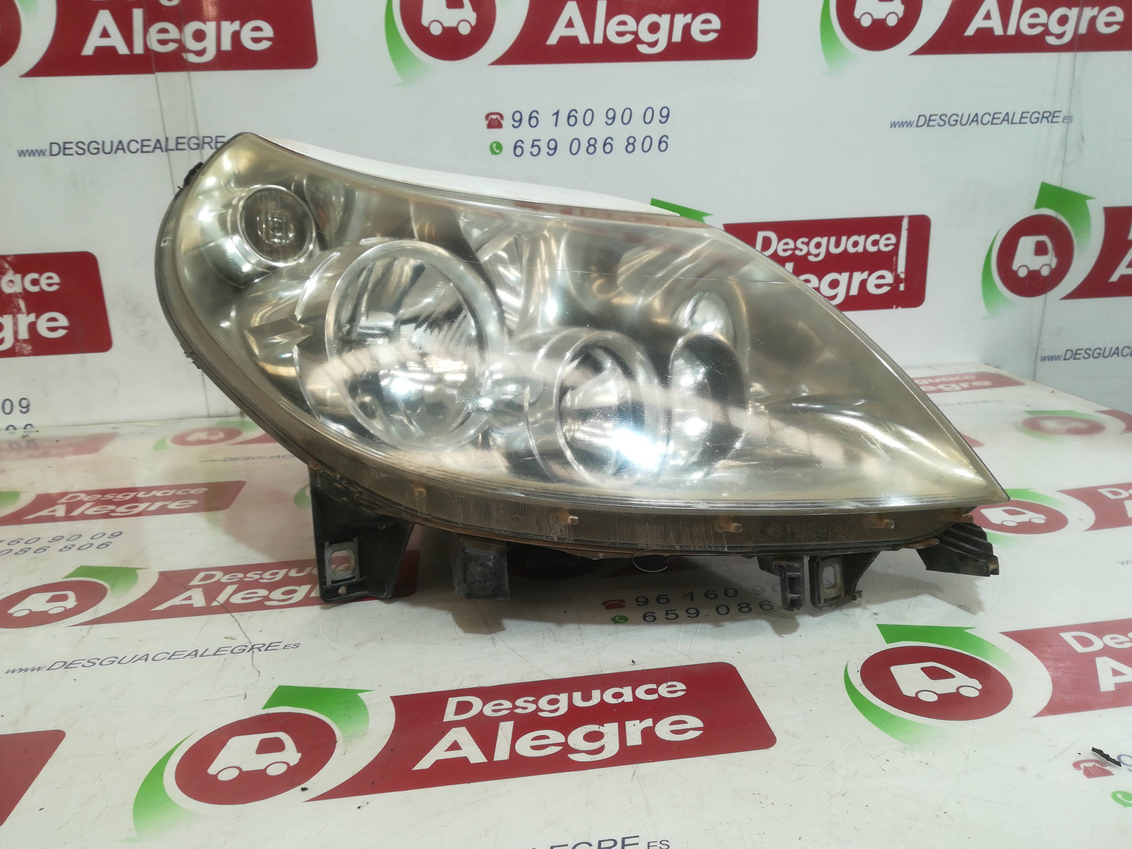 CITROËN Jumper 3 generation (2006-2024) Front Right Headlight 25988304