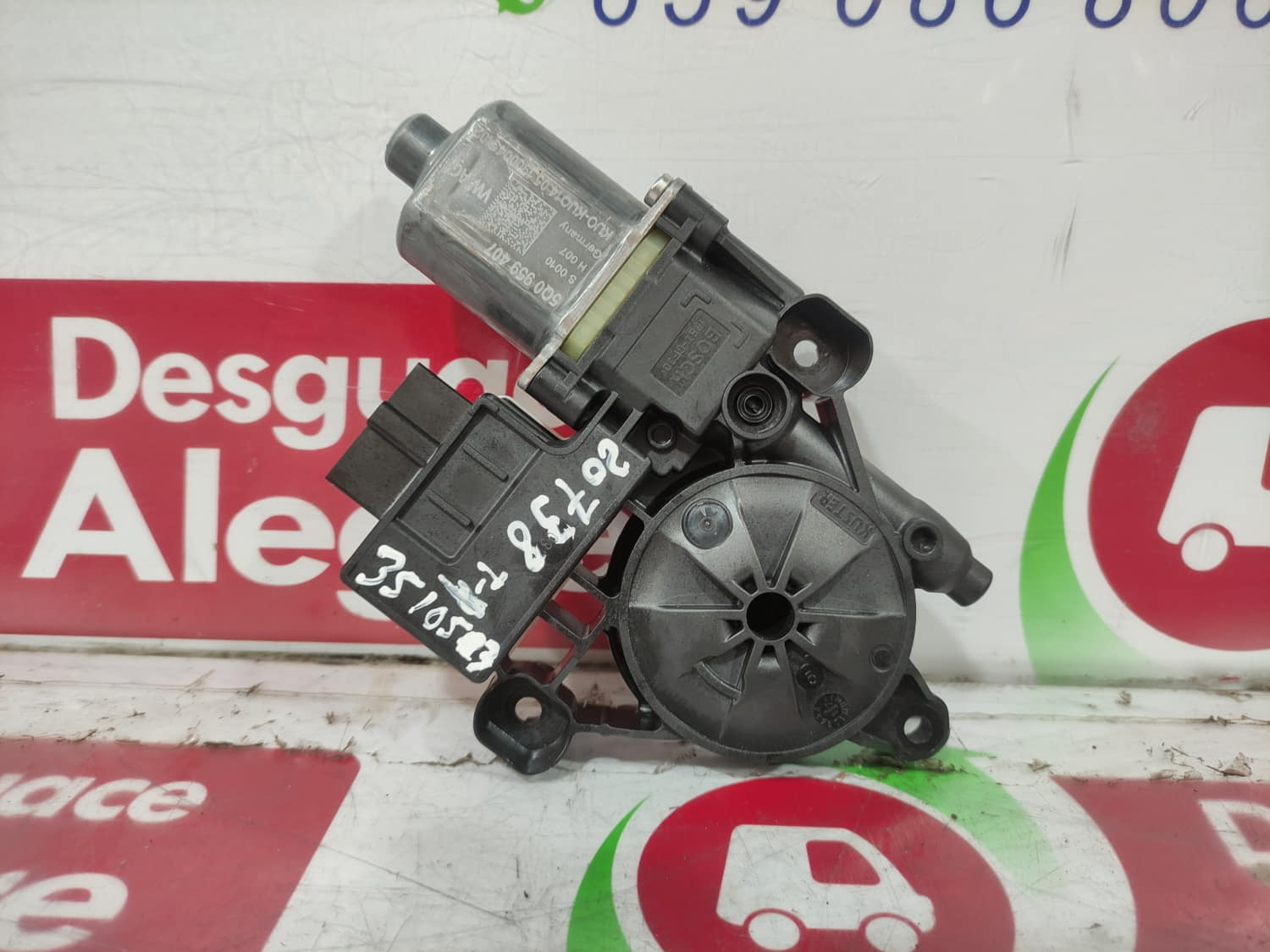 VOLKSWAGEN Golf 7 generation (2012-2024) Motor de control geam ușa  stânga spate 5Q0959407 24802381