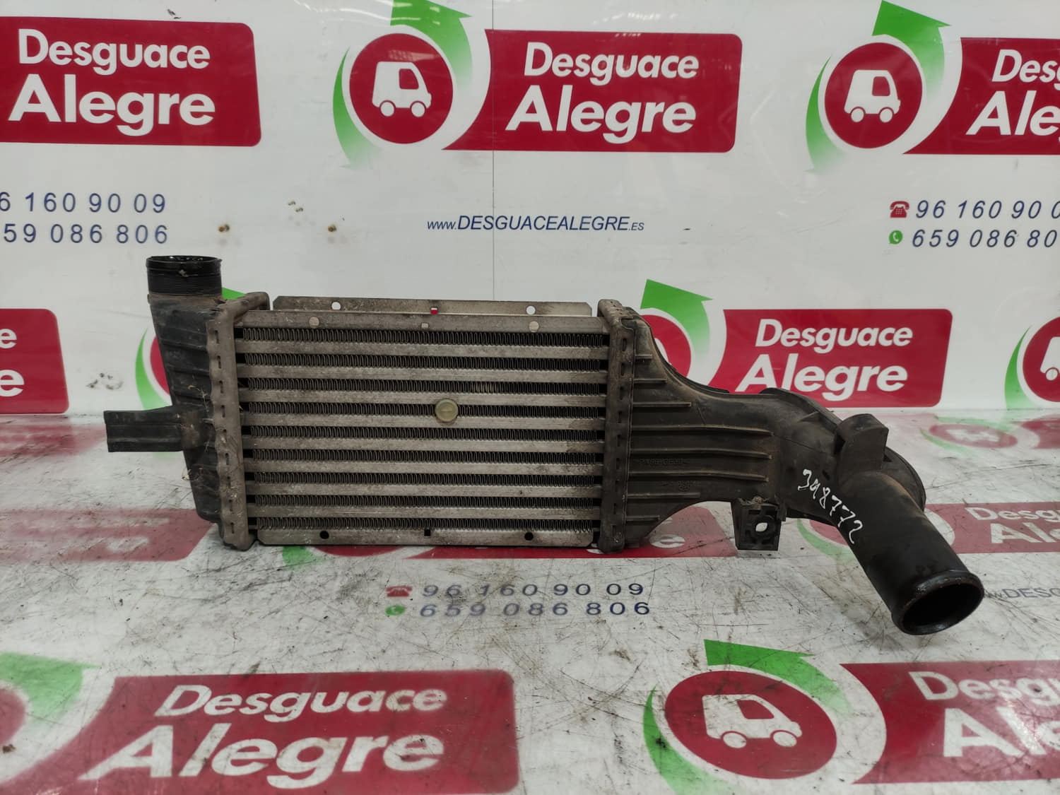 OPEL Zafira A (1999-2003) Radiateur de refroidisseur intermédiaire 57965 24802065