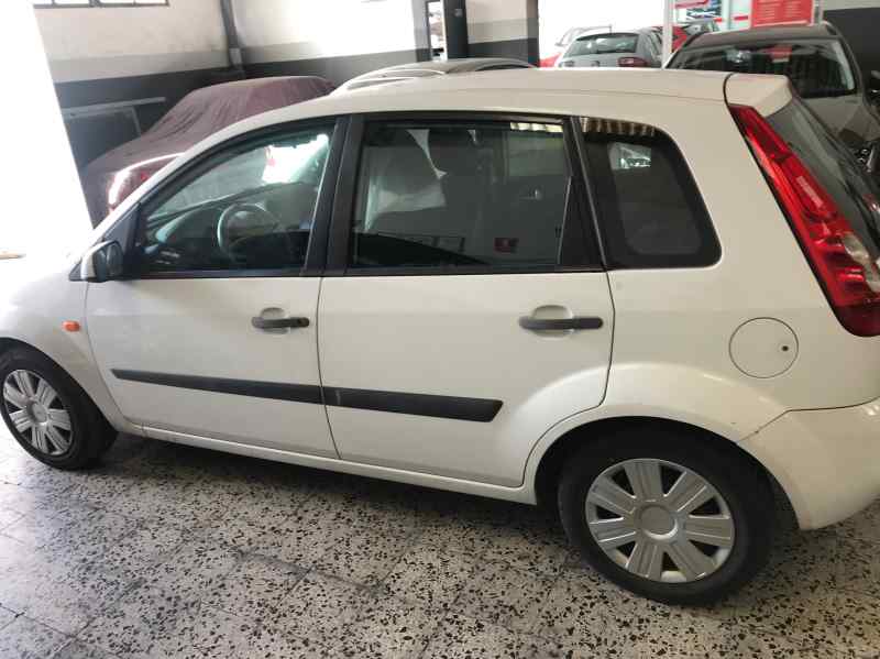 FORD Fiesta 5 generation (2001-2010) Bakre høyre baklys 2S6113A602BG 24789493