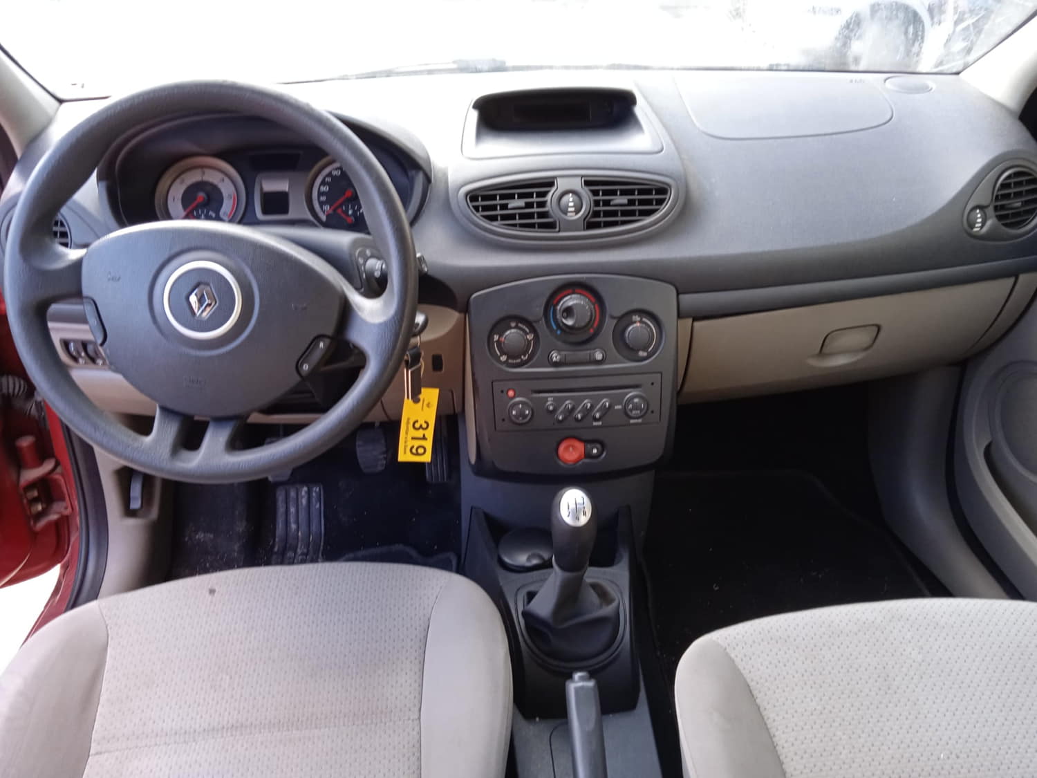 RENAULT Clio 3 generation (2005-2012) Priekinis kairys pusašis 8200499585 24811118