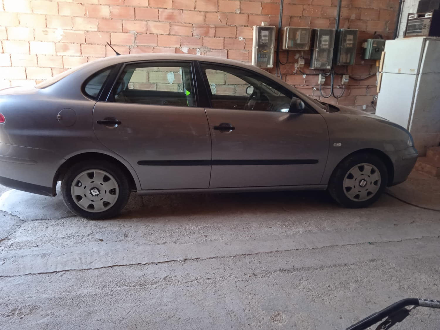 SEAT Cordoba 2 generation (1999-2009) Motor de control geam ușă dreapta față 6Q2959801 24805775